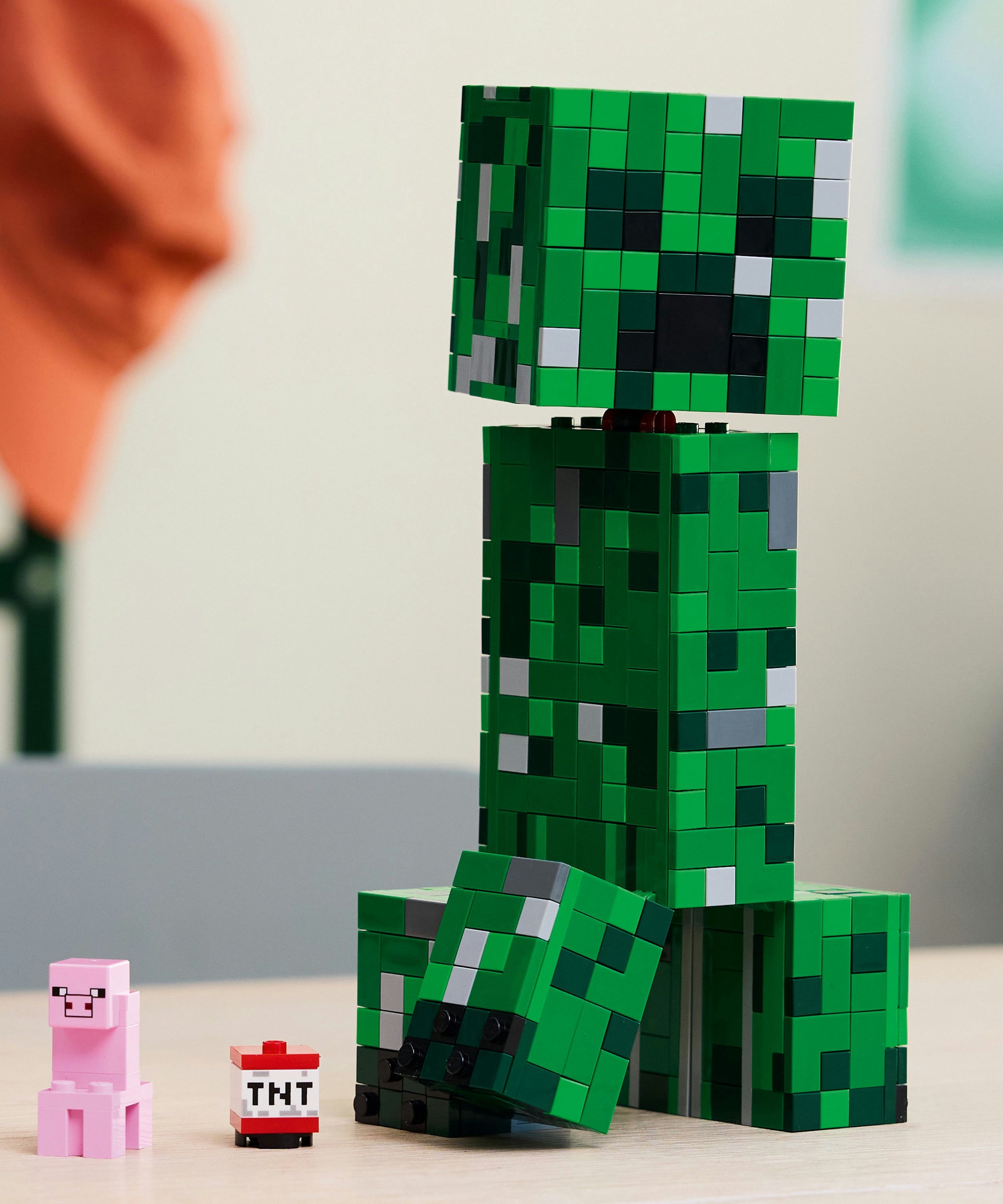 LEGO 21276 The Creeper V29 Minecraft Building Set for Boys 10+ Creative Adventure Construction Toy