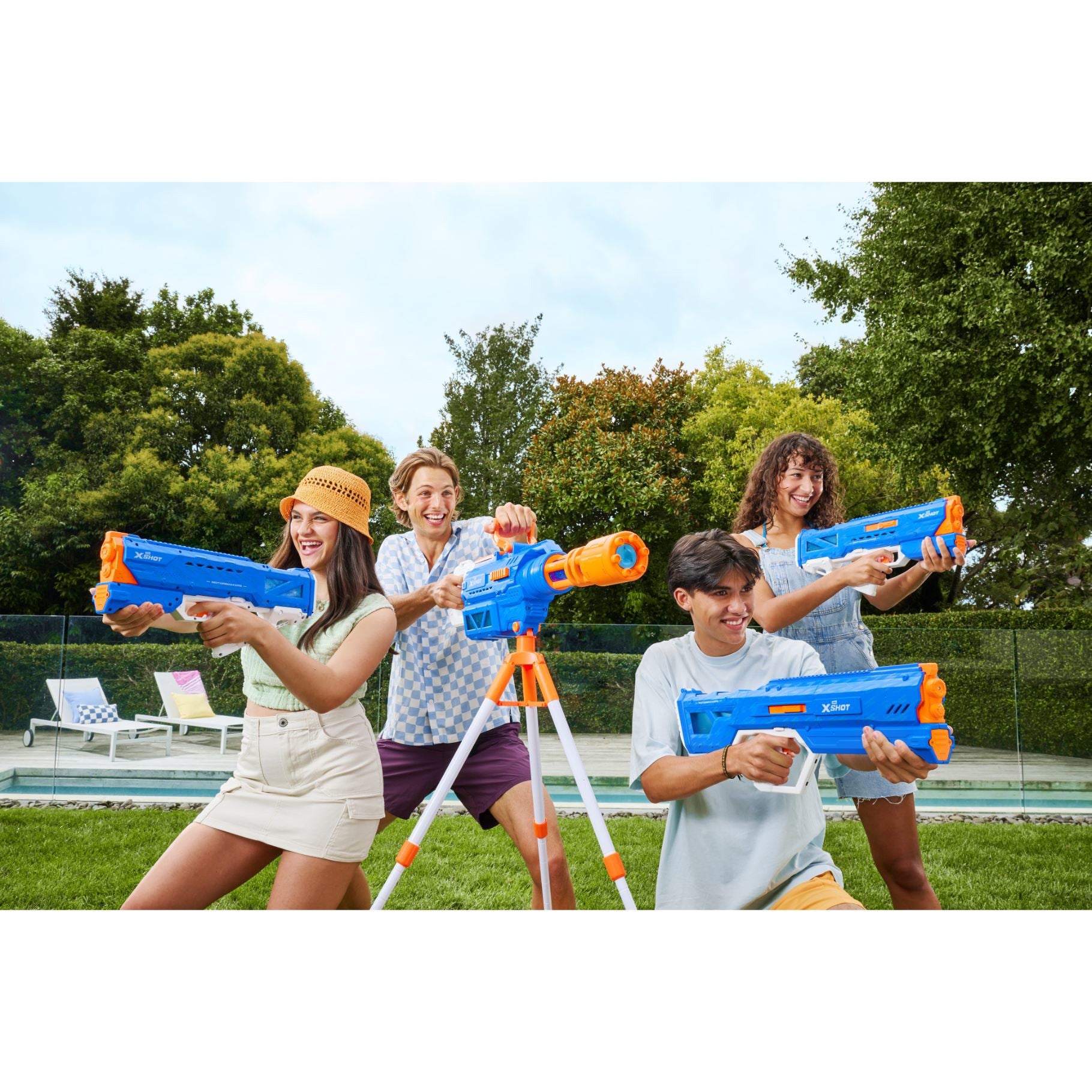 XSHOT Water Fast Fill Motor Soaker Hydra Pulse Water Toy Gun, Motorized Water Blaster with 650ml Capacity, Fast-Fill Technology, Rechargeable Battery, Blasts Up to 29 Feet, Outdoor Summer Water Toy for Boys and Girls Age 8+