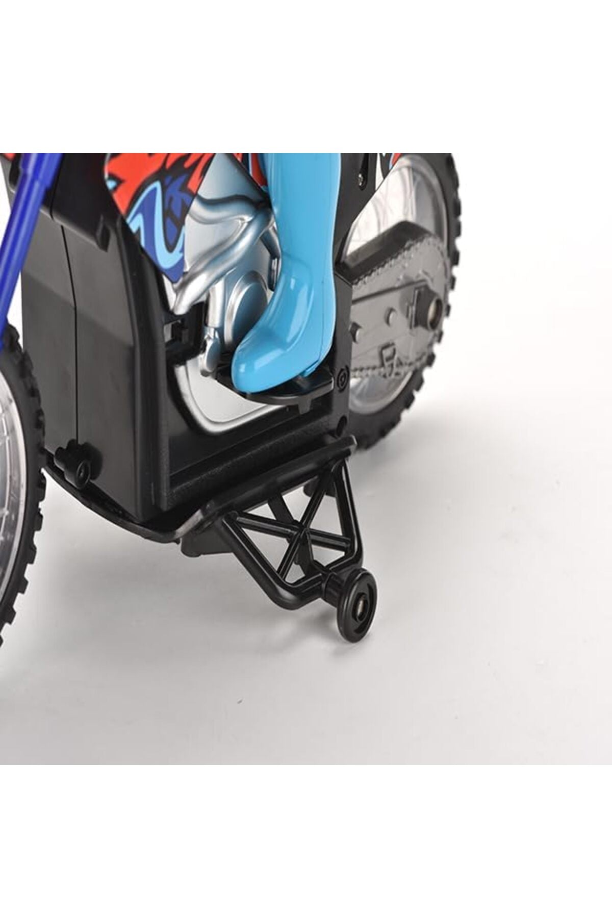 Crazon 1:10 Scale RC Smoking Motorcycle with Lights, 2.4GHz Remote Control, Rechargeable Battery, 6+