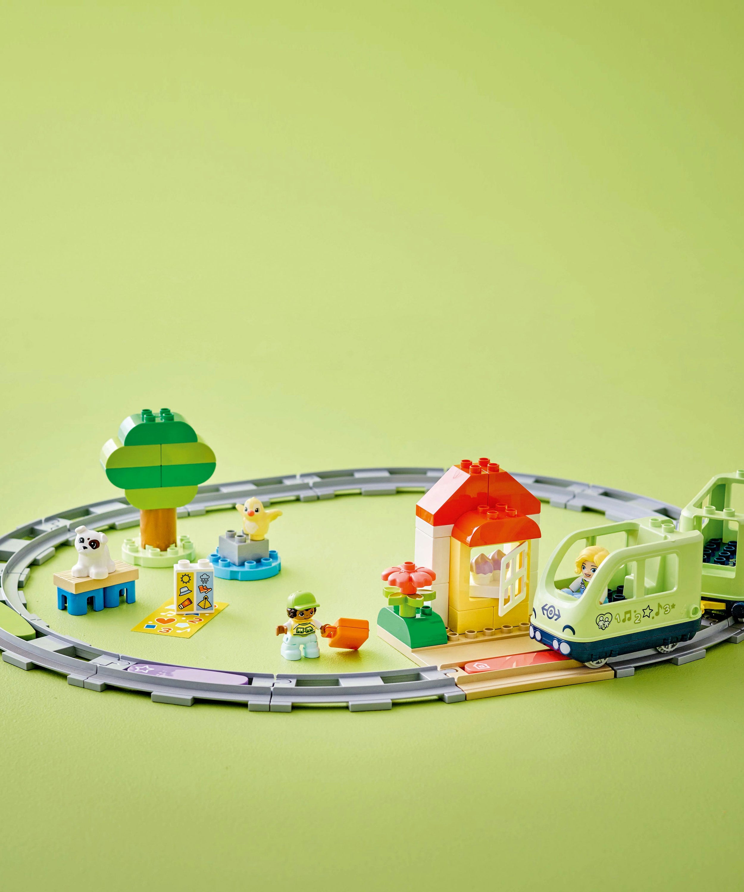 LEGO Duplo 10427 Interactive Adventure Train V29 for Unisex 2+ Toddler Friendly Playset with Train Wagons and Characters