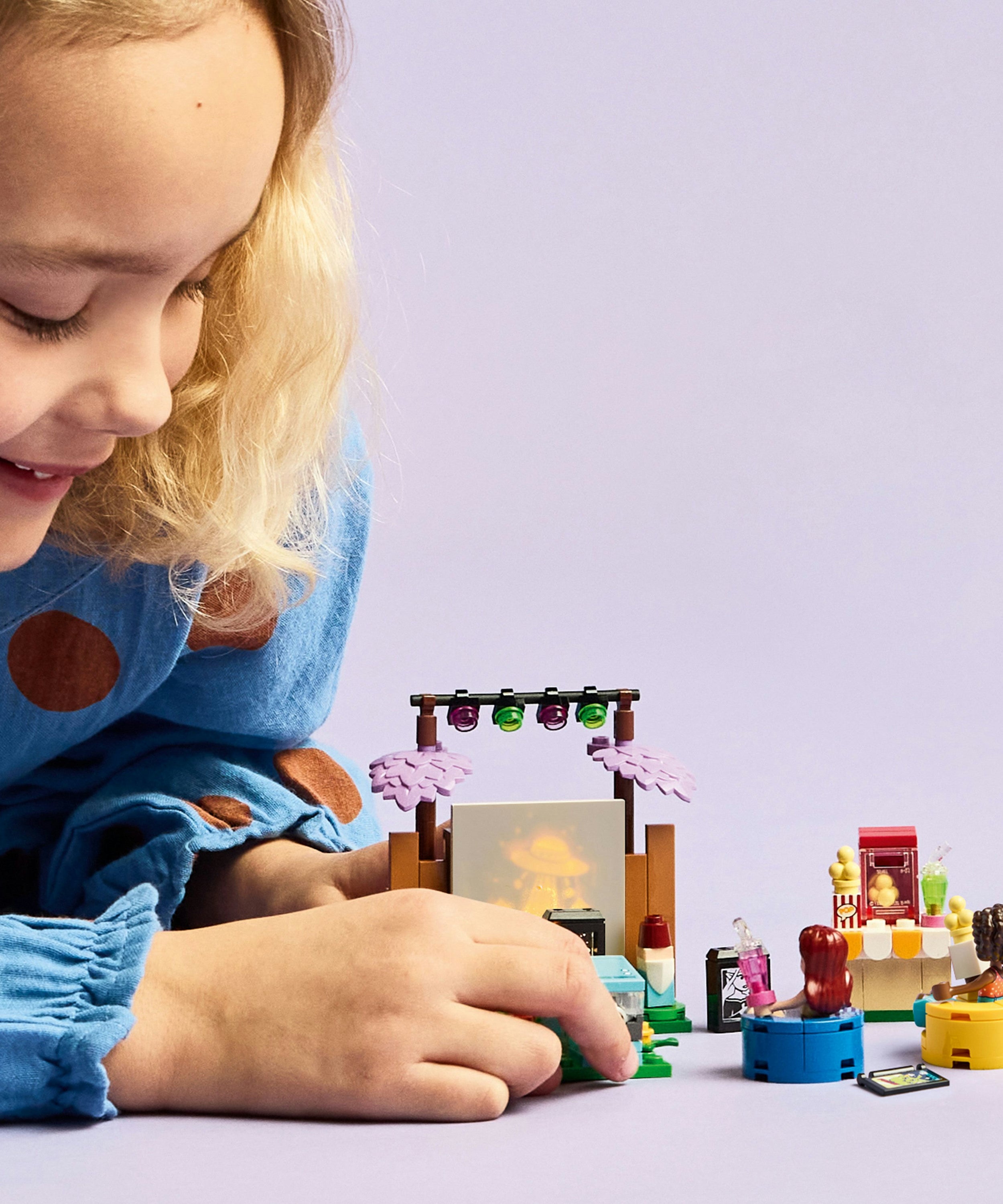 LEGO Friends 42642 Friendship Movie Night V29 for Girls 6+ Fun Mini Movie Theater Building Toy with Characters