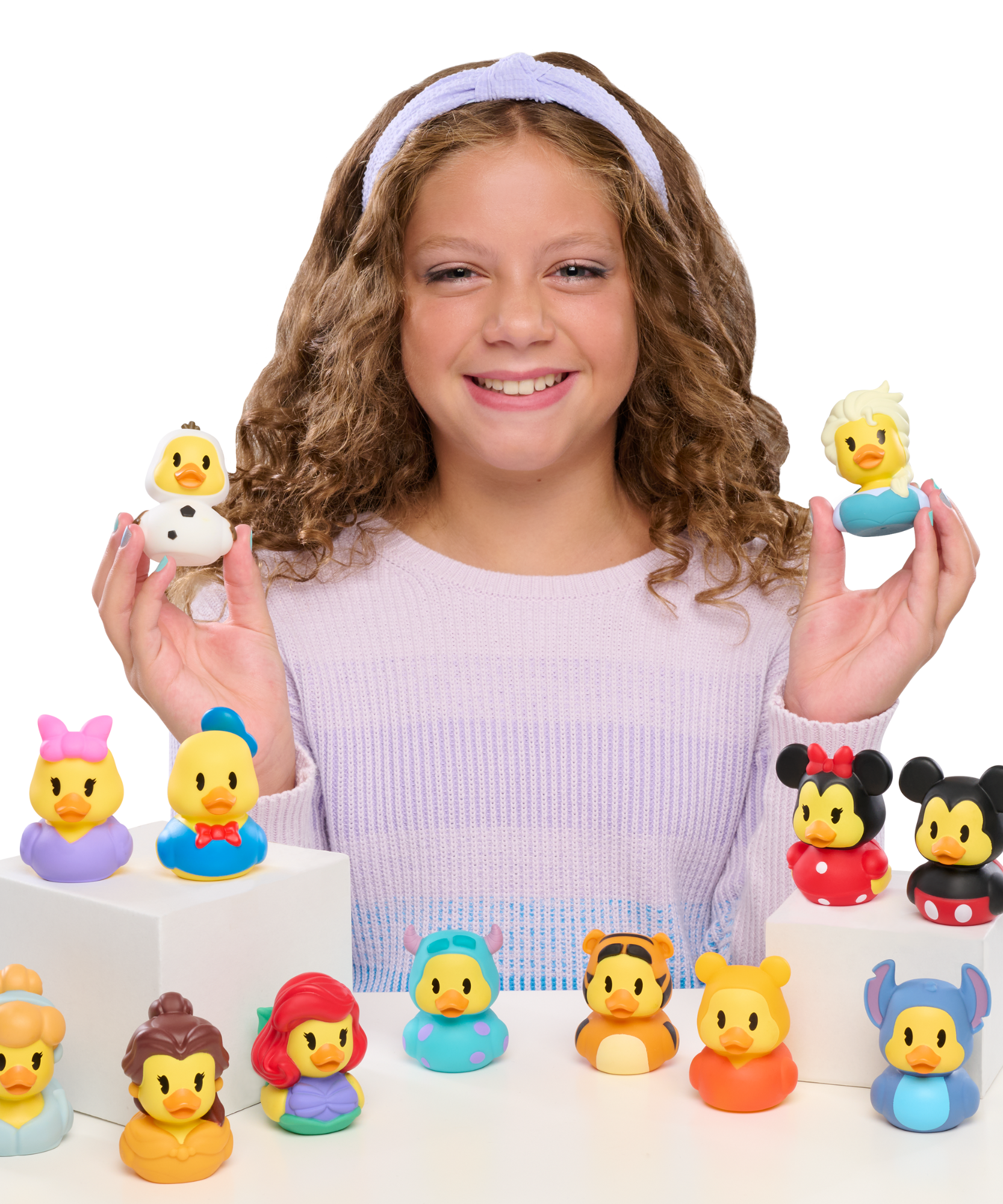 Just Play Disney Duckalooz 2.5" Inch Mickey Mouse Floating Rubber Duck, Collectible Duck Figurine, Officially Licensed Bath Toy Suitable for Boys & Girls Ages 2Y+