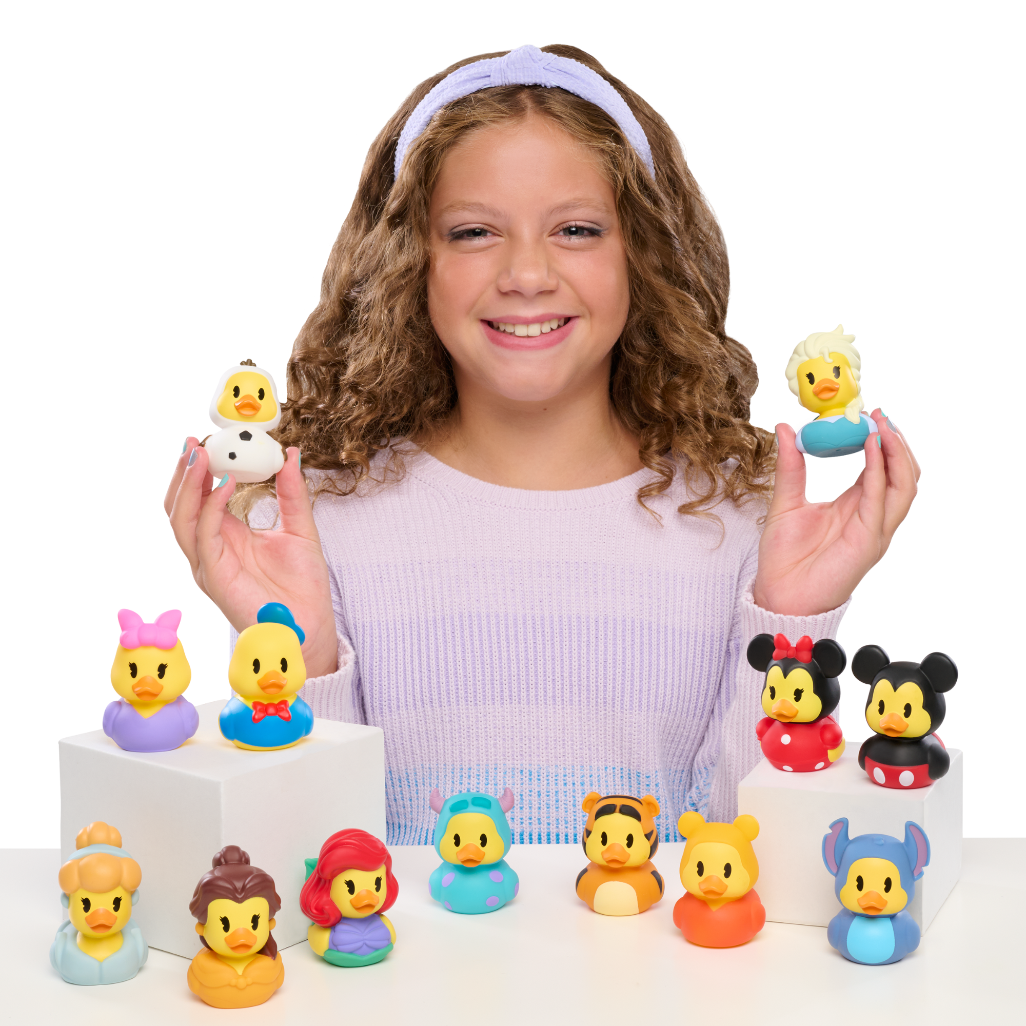 Just Play Disney Duckalooz 2.5" Inch Mickey Mouse Floating Rubber Duck, Collectible Duck Figurine, Officially Licensed Bath Toy Suitable for Boys & Girls Ages 2Y+