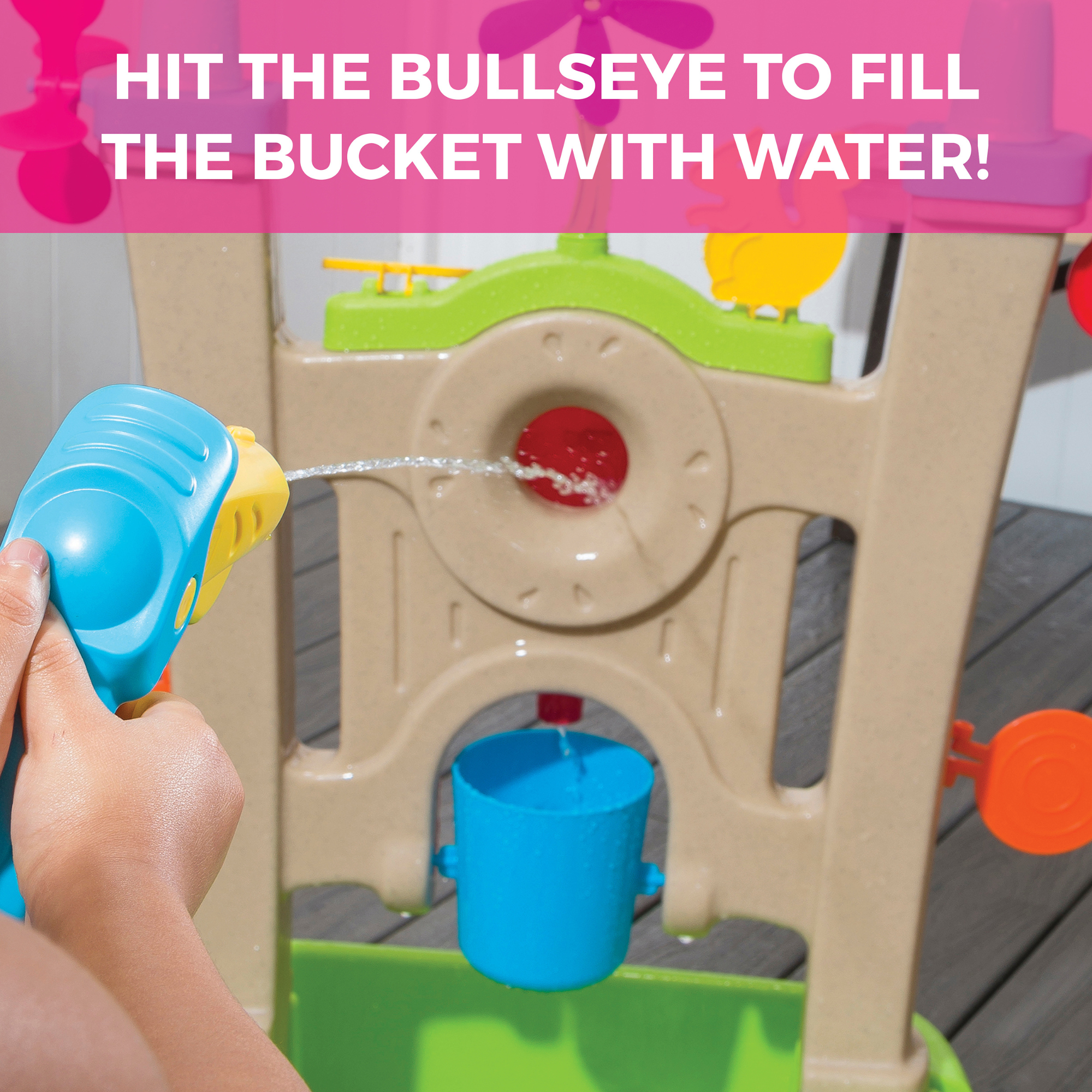 Step2 Waterpark Arcade, Outdoor Water and Sensory Playset, Activity Toy with 6 Piece Toy Accessories, Interactive Easy to Assemble Backyard Water Shooter Suitable for Kids both Boys and Girls Aged 3+