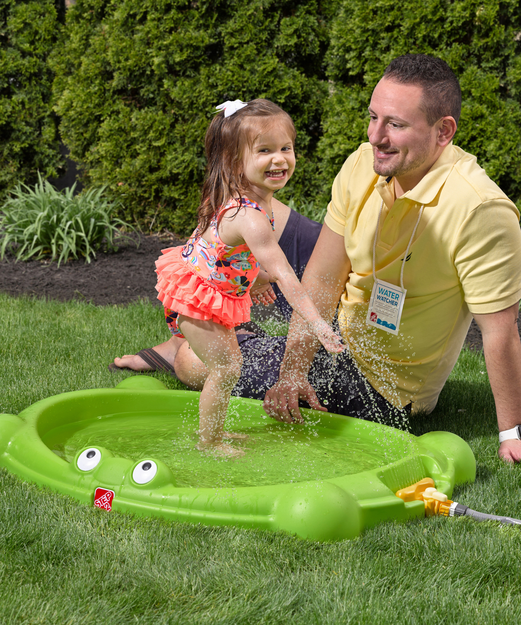Step2 Water Bug Splash Pad with Adjustable Water Sprinkler, Easy to Assemble Summer Backyard Toy, Outdoor Garden Water Pad Suitable for Children both Boys and Girls Aged 18m and Above, Green