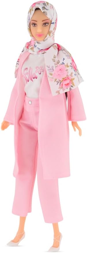 Fulla Trendy Outfit Doll with Modern Clothes and Accessories, Fashion Doll for Girls Age 3+, Ideal for Dress-Up Role Play and Imaginative Play