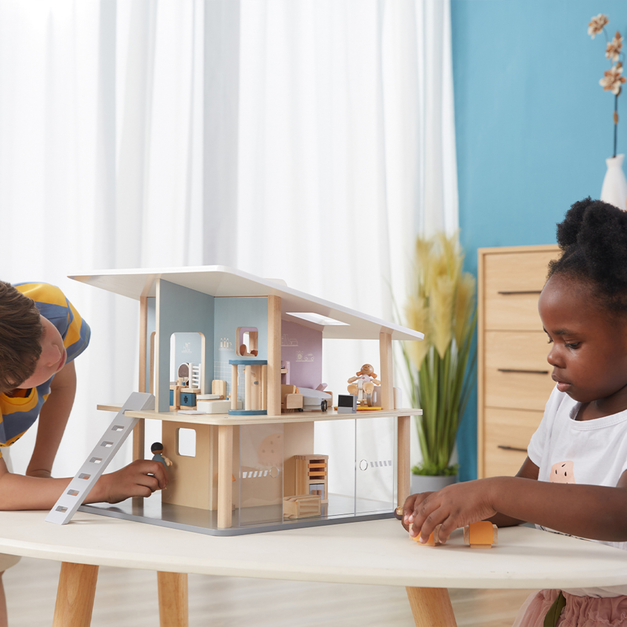 PolarB Doll Family Set of 4 with Posable Arms and Legs for Dollhouse Role Play, Ages 3 and Up