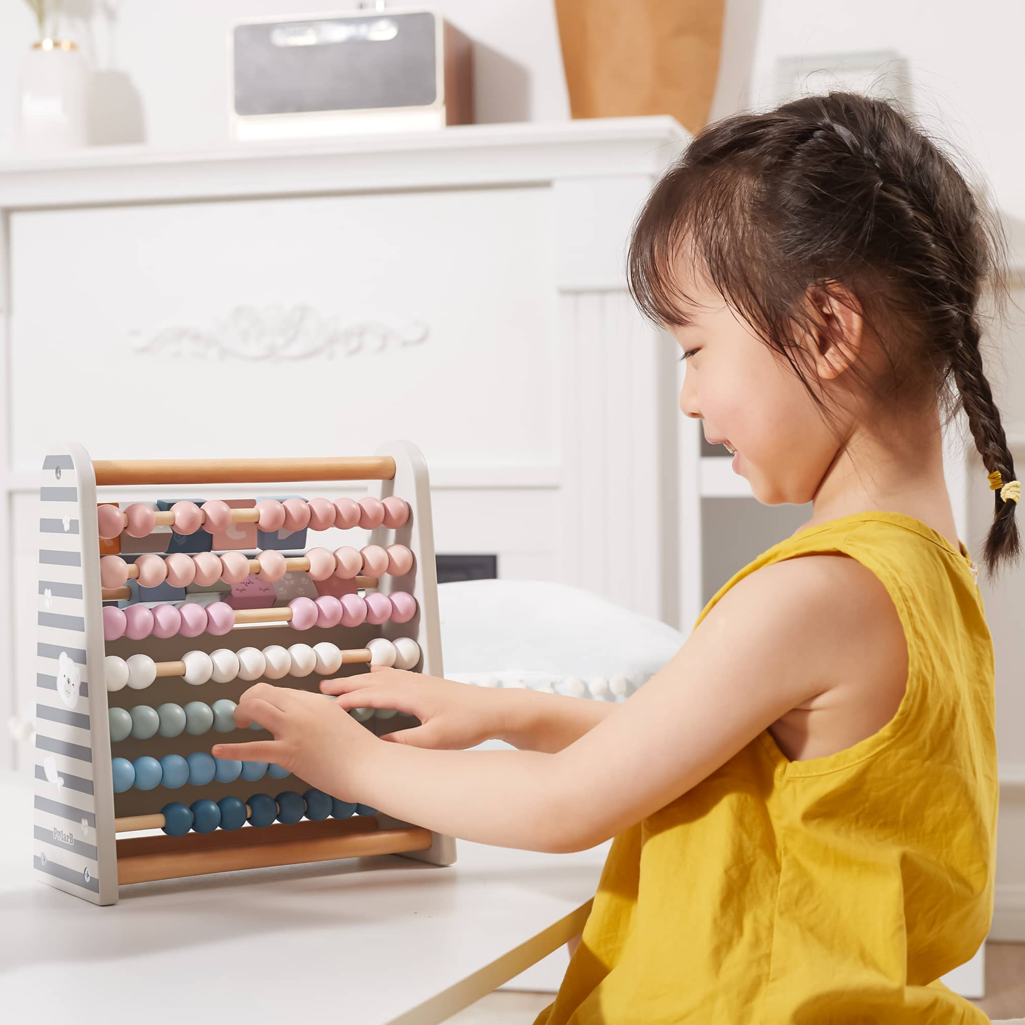 عداد رياضيات خشبي 3 في 1 من Polar Bear للأطفال مع سبورة ومكعبات أرقام، لعبة تعليمية للتعلم المبكر، للأعمار من 3 سنوات فما فوق