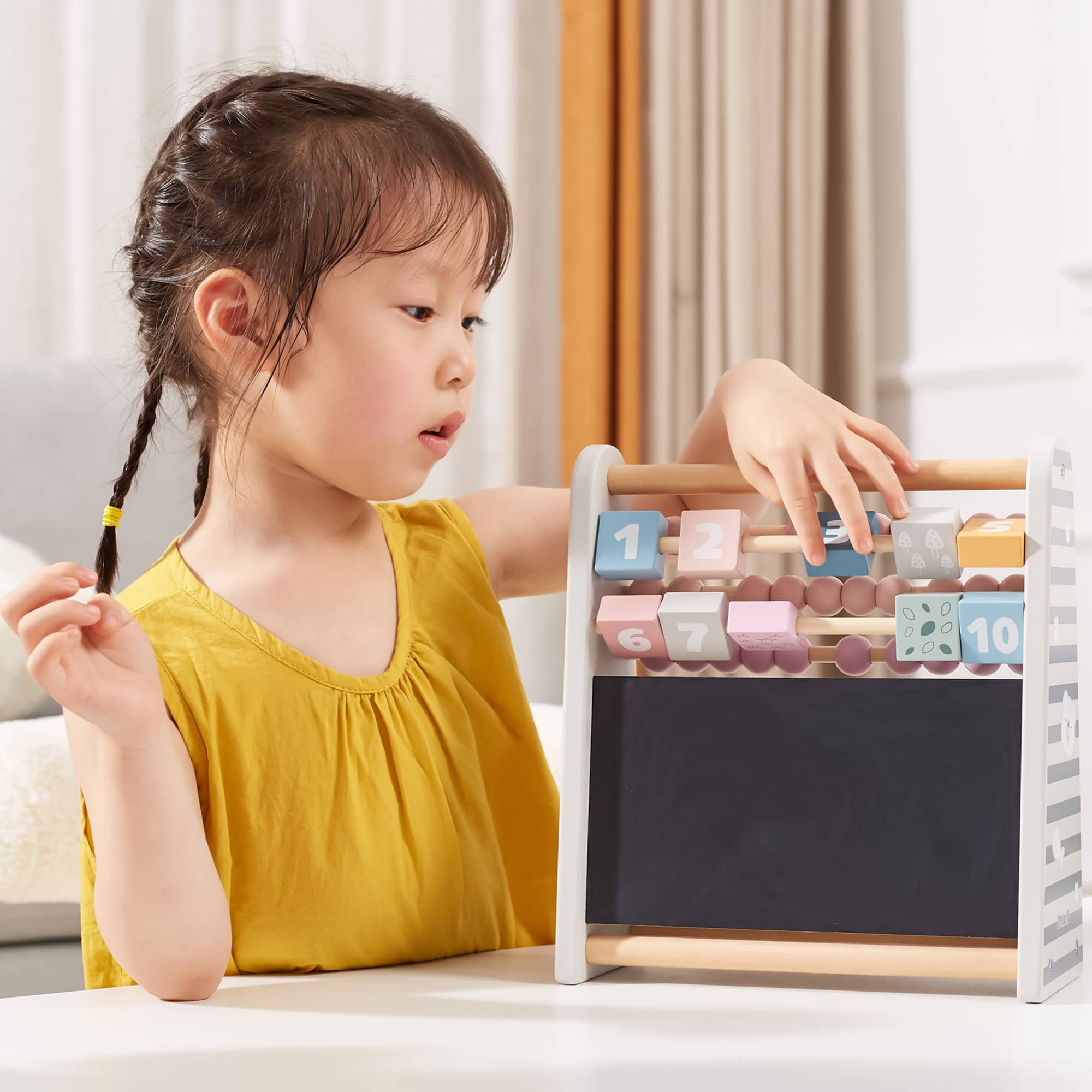 عداد رياضيات خشبي 3 في 1 من Polar Bear للأطفال مع سبورة ومكعبات أرقام، لعبة تعليمية للتعلم المبكر، للأعمار من 3 سنوات فما فوق