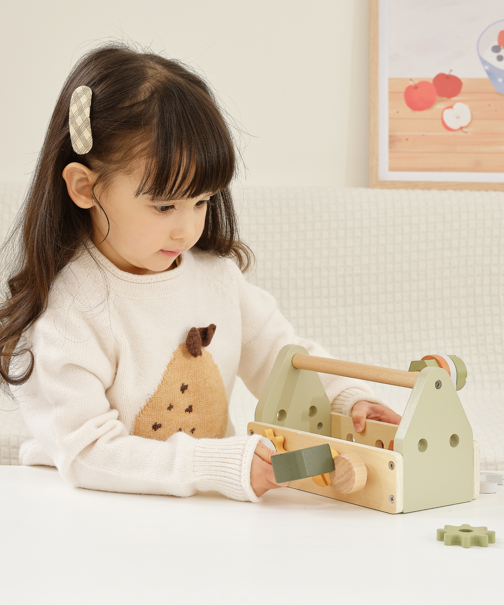 مجموعة صندوق أدوات خشبي من PolarB، مجموعة لعب الأدوار DIY مع مطرقة ومفتاح ربط ومفك براغي ومسامير وصواميل وتروس، لعبة تعليمية للأطفال الصغار، من سن 3 سنوات فما فوق