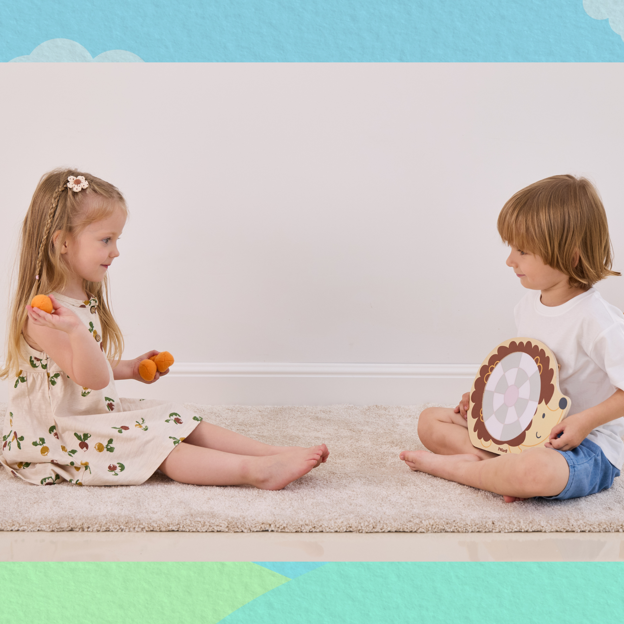 PolarB Wooden Target Game for Kids, Hedgehog Aiming Game with 6 Toss Balls, Develops Hand-Eye Coordination and Motor Skills, Indoor and Outdoor Toy for Ages 3+