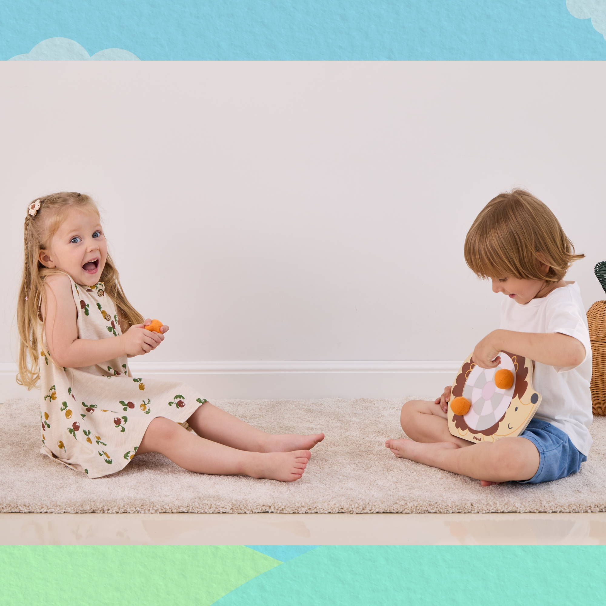 PolarB Wooden Target Game for Kids, Hedgehog Aiming Game with 6 Toss Balls, Develops Hand-Eye Coordination and Motor Skills, Indoor and Outdoor Toy for Ages 3+