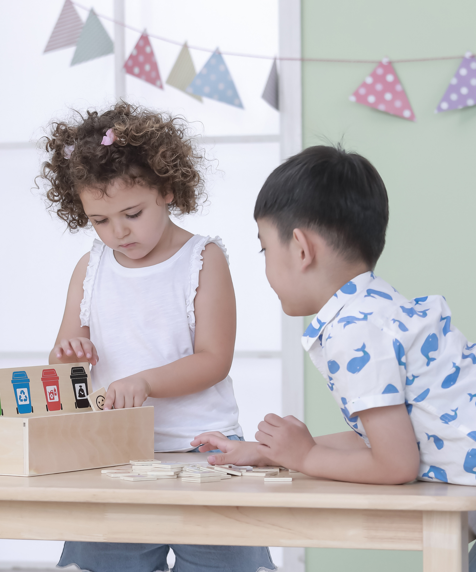 Viga Wooden Waste Sorting Toy, Montessori Educational Recycling Game, Develops Concentration, Classification & Environmental Awareness, Eco-Friendly & Non-Toxic, for Boys & Girls Ages 3+