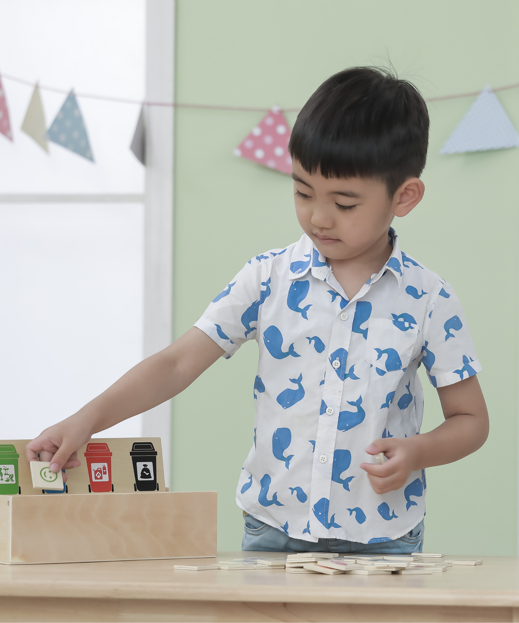 Viga Wooden Waste Sorting Toy, Montessori Educational Recycling Game, Develops Concentration, Classification & Environmental Awareness, Eco-Friendly & Non-Toxic, for Boys & Girls Ages 3+