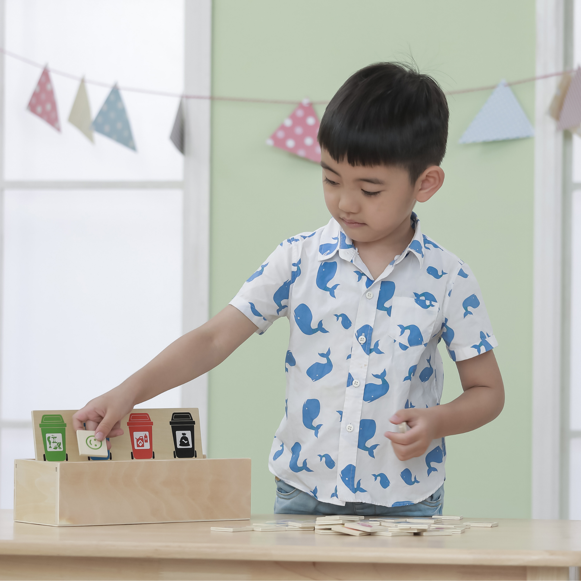 Viga Wooden Waste Sorting Toy, Montessori Educational Recycling Game, Develops Concentration, Classification & Environmental Awareness, Eco-Friendly & Non-Toxic, for Boys & Girls Ages 3+