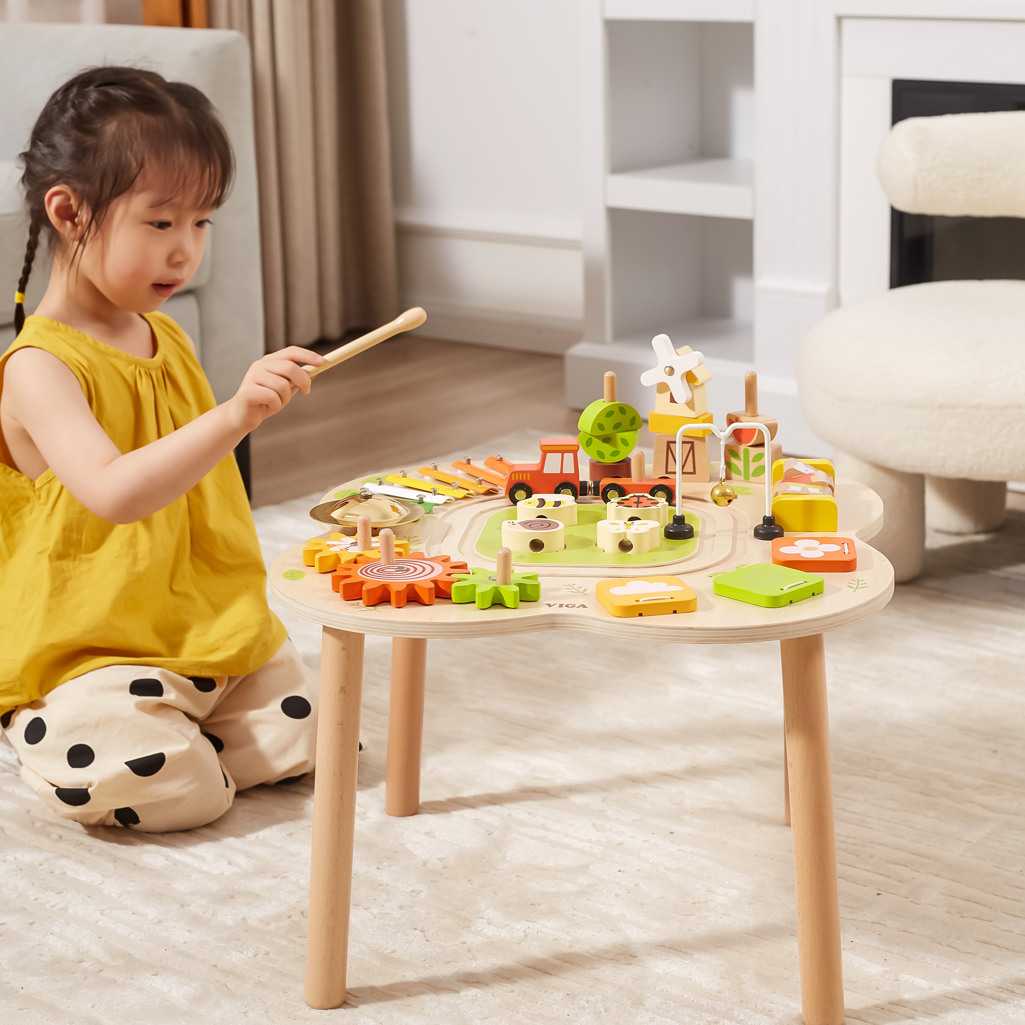 VIGA Farm-Themed Wooden Activity Table, Montessori Educational Toy with Train Track, Gears, Shape Sorter & Xylophone, Develops Fine Motor Skills, Logic & Creativity, for Boys & Girls Ages 18M+