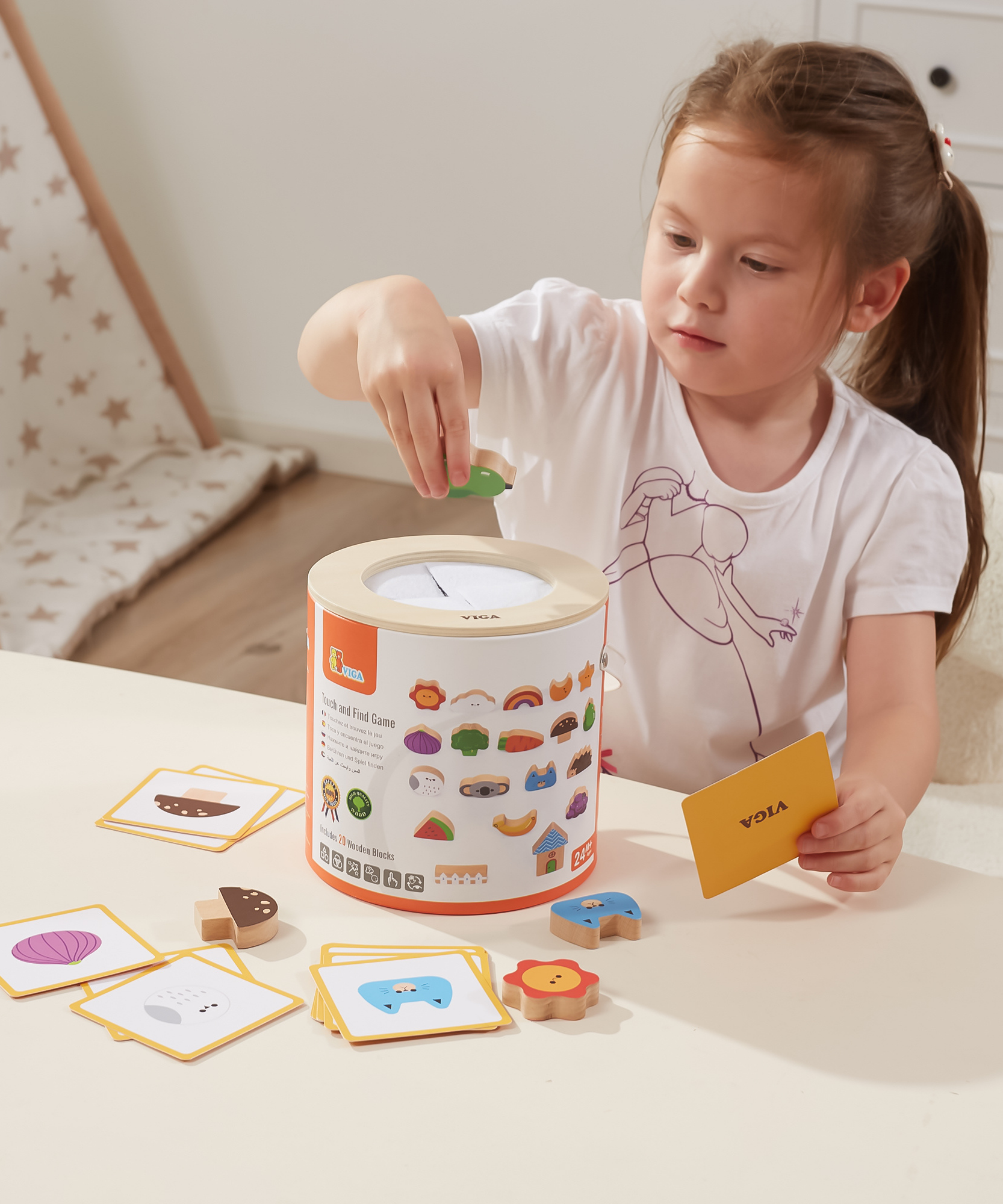 Viga Touch & Find, 20 Piece Matching Puzzle, Montessori Wooden Toy, Develops Sensory, Cognitive & Fine Motor Skills, Non-Toxic & Eco-friendly Kids Educational Toy, Suitable for Children Aged 3Y+