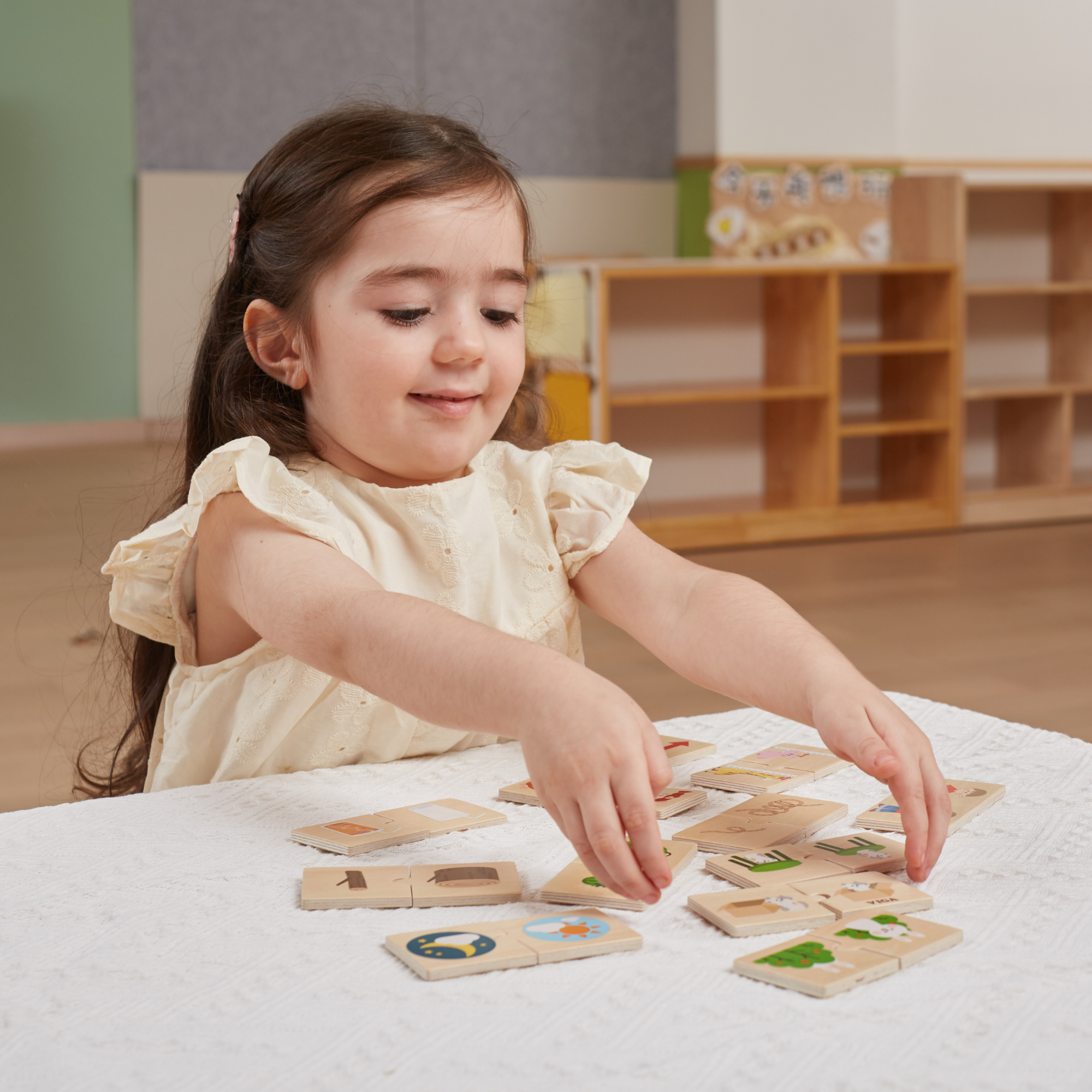 لعبة فيجا أوبوزيتس، أحجية من 24 قطعة، لعبة مونتيسوري خشبية، تُنمّي المهارات الحسية والإدراكية والحركية الدقيقة، غير سامة وصديقة للبيئة، مناسبة للأطفال من سن 18 شهرًا فما فوق