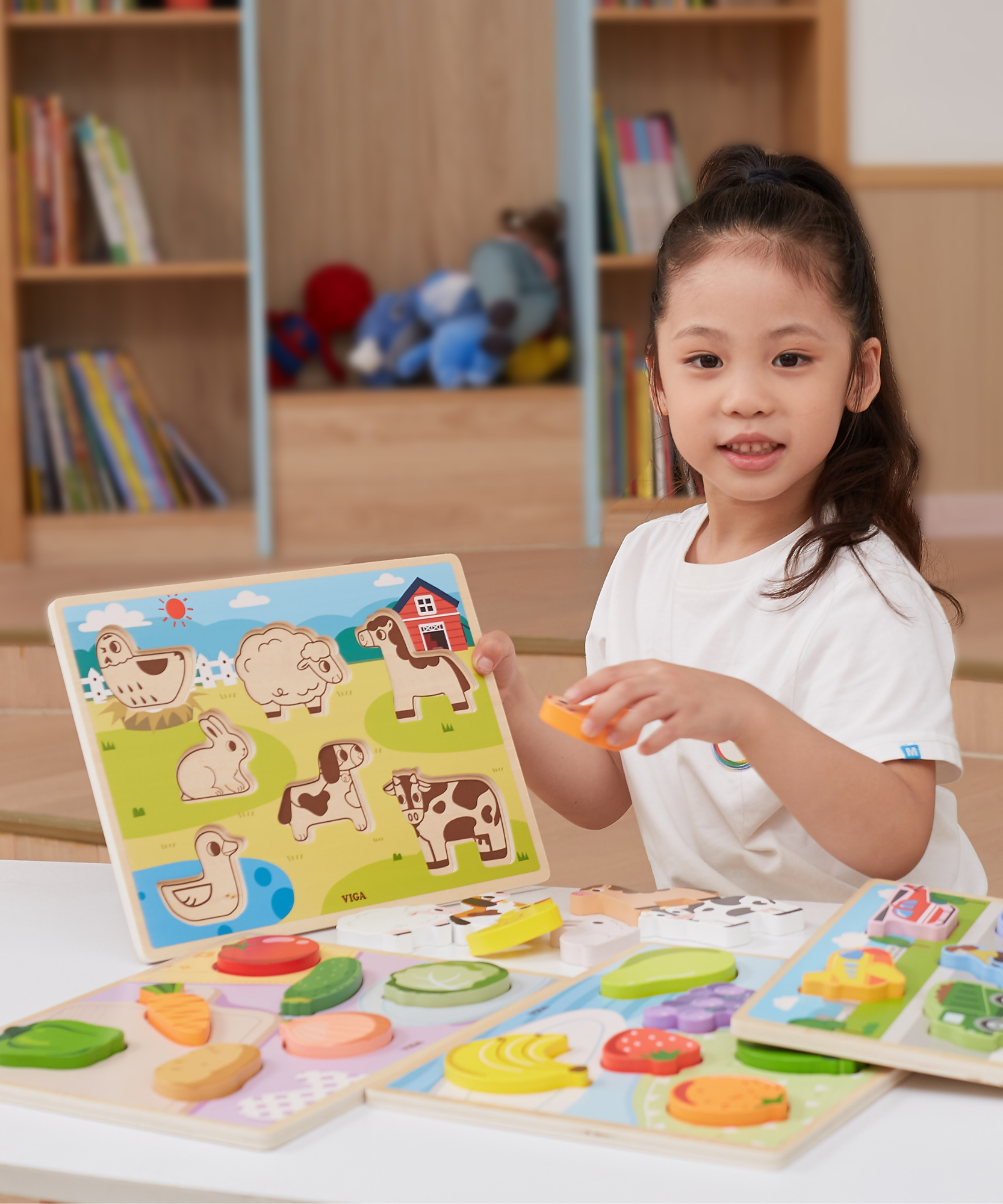 Viga Farm Animals, 7 Piece Block Puzzle, Montessori Wooden Toy, Develops Sensory, Cognitive & Fine Motor Skills, Non-Toxic & Eco-friendly Kids Educational Toy, Suitable for Boys and Girls Aged 18M+