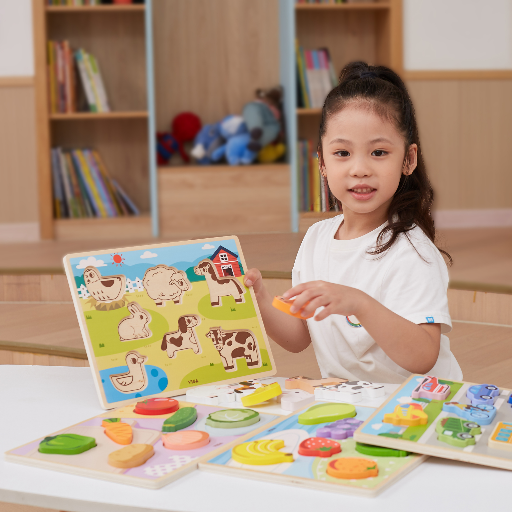 Viga Farm Animals, 7 Piece Block Puzzle, Montessori Wooden Toy, Develops Sensory, Cognitive & Fine Motor Skills, Non-Toxic & Eco-friendly Kids Educational Toy, Suitable for Boys and Girls Aged 18M+