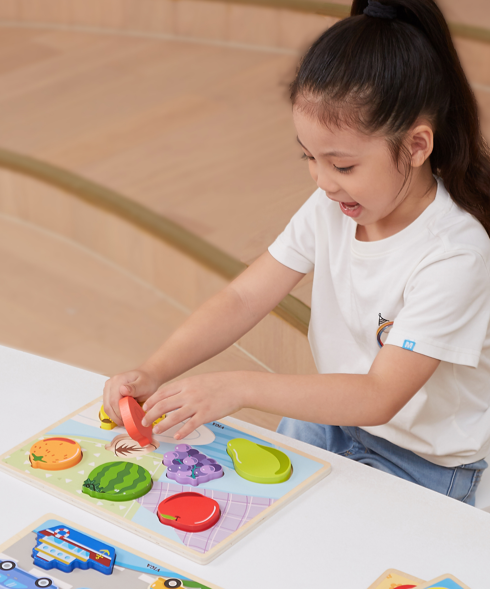 لعبة أحجية مكعبات فيجا فروتس، مكونة من 7 قطع، لعبة مونتيسوري الخشبية، تنمي المهارات الحسية والإدراكية والحركية الدقيقة، غير سامة وصديقة للبيئة، مناسبة للأولاد والبنات من سن 18 شهرًا فما فوق