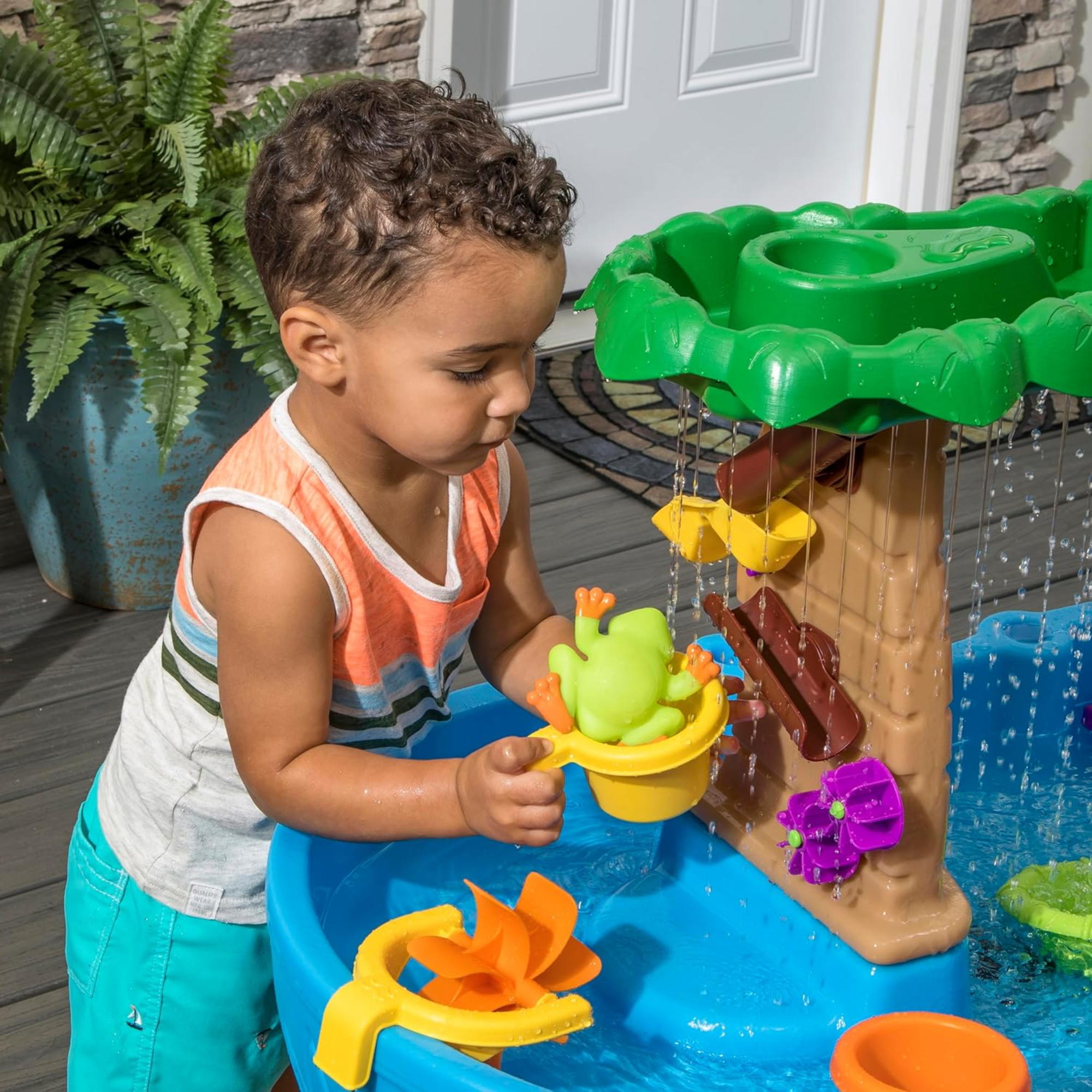 Step2 Tropical Rainforest Water Table, Indoor and Outdoor Water Table, Sensory Playset and Activity Toy, Rain Shower Wall, 13 Piece Accessories Set, Toy Suitable for Kids both Boys and Girls Aged 1.5+