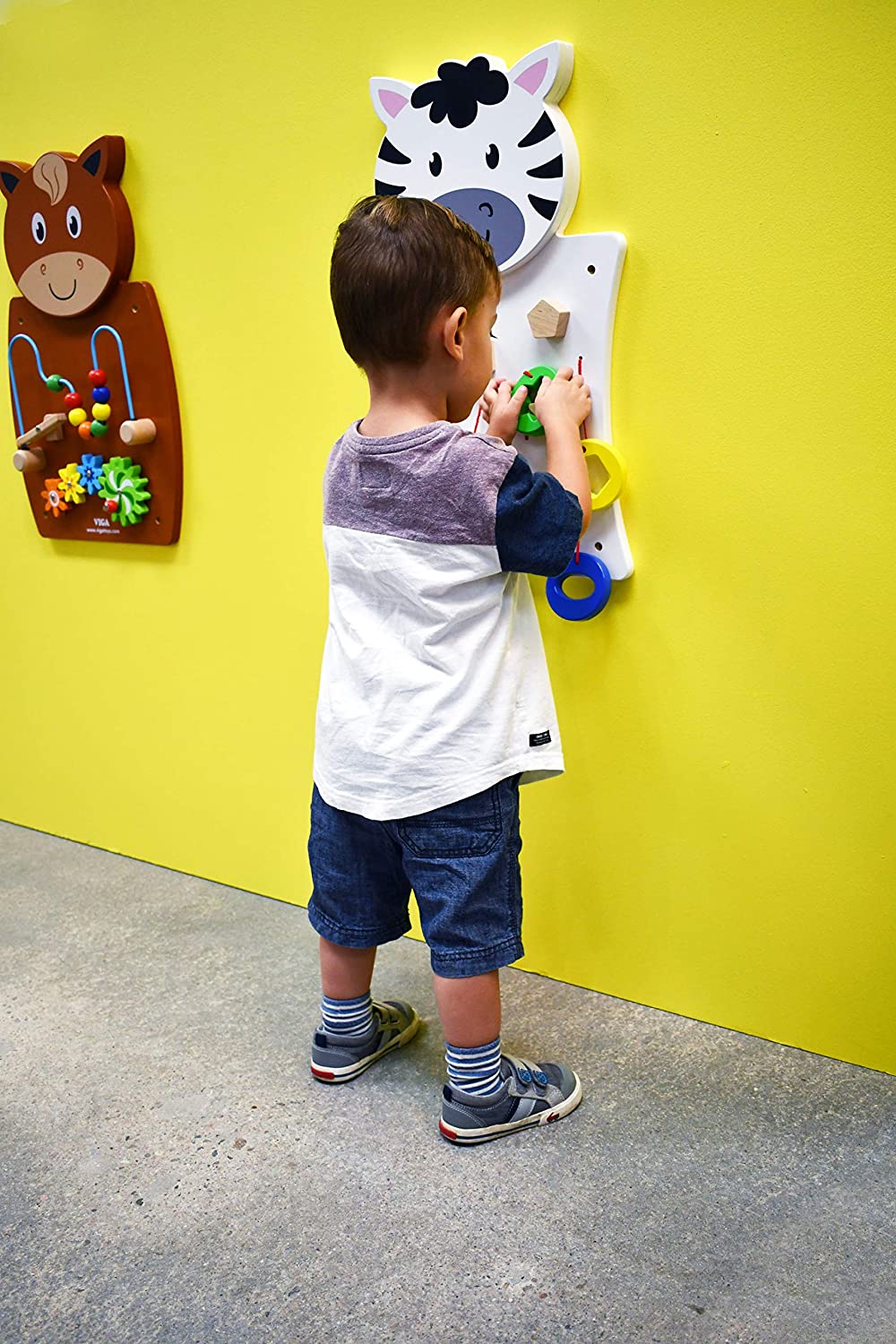 لعبة مطابقة الأشكال من فيجا، 8 قطع، لعبة مونتيسوري خشبية، تُنمّي التفكير المكاني والمهارات الحركية الدقيقة والإدراكية، لوحة جدارية تعليمية صديقة للبيئة، للأولاد والبنات من عمر 18 شهرًا فما فوق