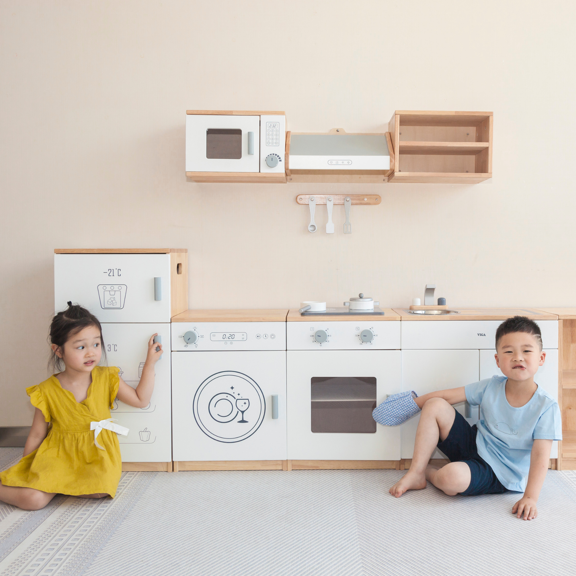 Viga White Kitchen Wall Set, Montessori Wooden Play Kitchen with Microwave, Exhaust Hood & Shelves, Pretend Play Furniture, Eco-Friendly & Non-Toxic, Develops Creativity & Coordination, Ages 3+