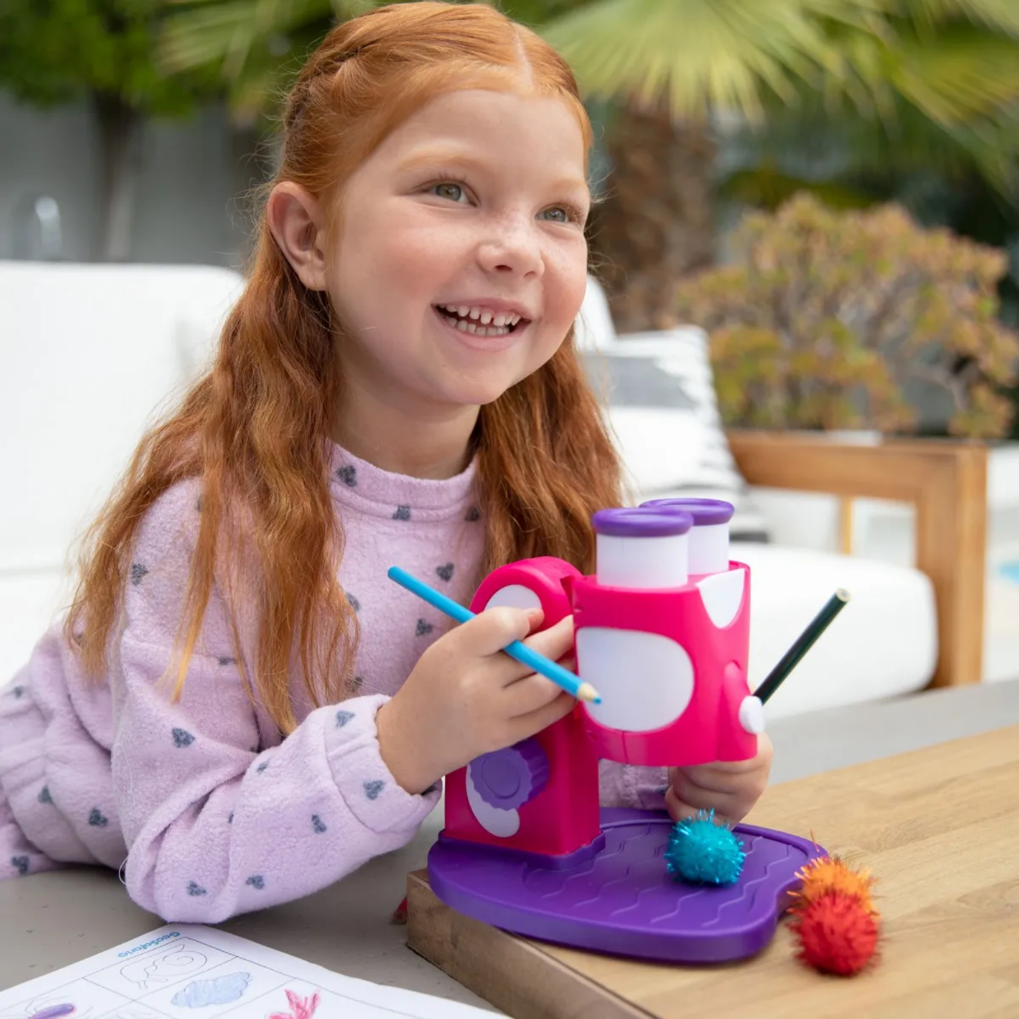 موارد التعلم جيوسفاري جونيور، مجهر "ماي فيرست"، وردي، تكبير ٨ أضعاف، أداة علمية لمرحلة ما قبل المدرسة، للأعمار من ٣ سنوات فما فوق