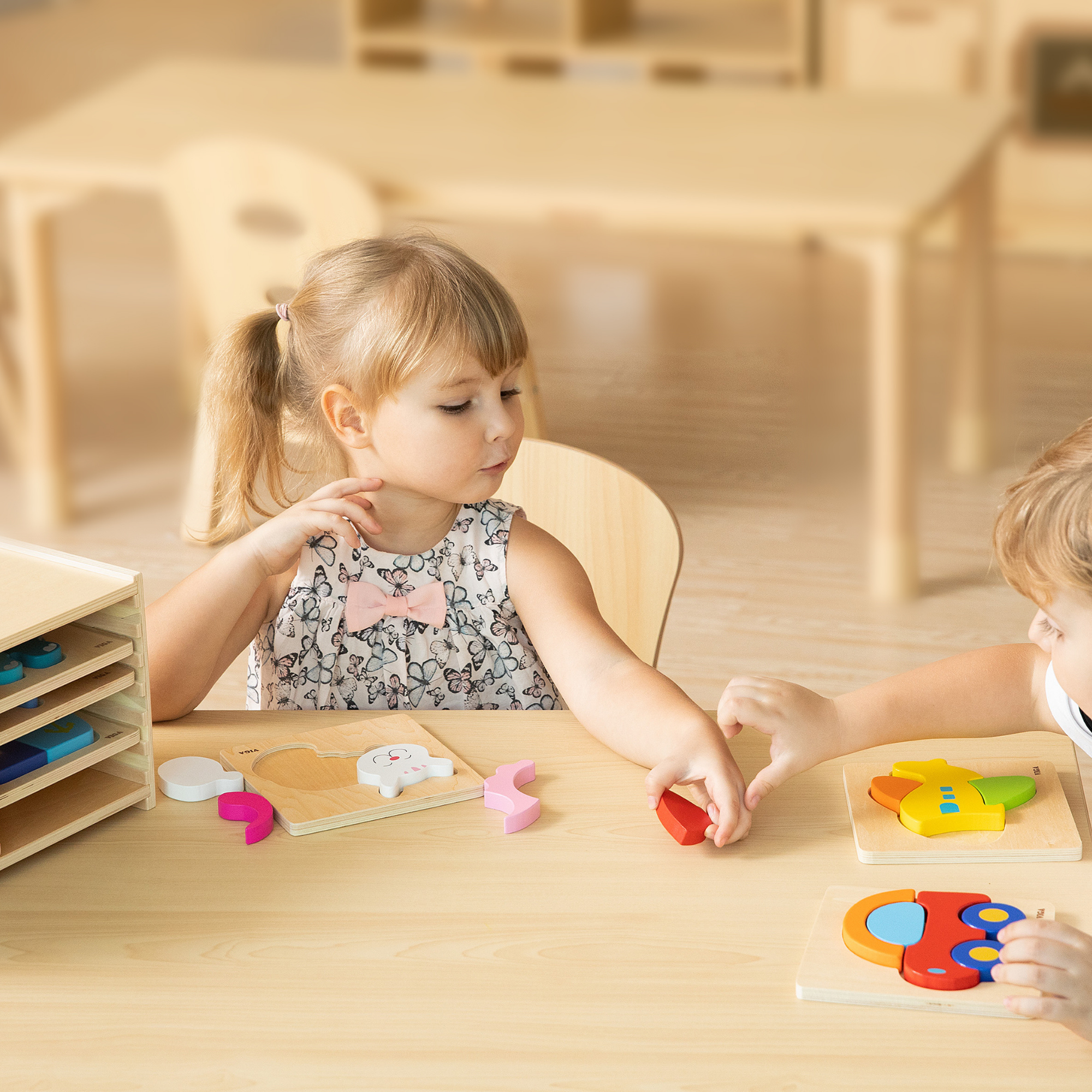 مجموعة فيجا من 12 قطعة أحجية مكعبات من 4 إلى 5 قطع، لعبة مونتيسوري الخشبية، تنمي المهارات الحسية والإدراكية والحركية الدقيقة، لعبة تعليمية للأطفال غير سامة وصديقة للبيئة، مناسبة للأولاد والبنات من سن 18 شهرًا فما فوق