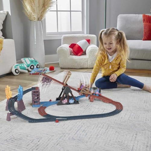 Thomas & Friends Crystal Caves Adventure Set with Motorized Thomas Train & 8 Ft of Track