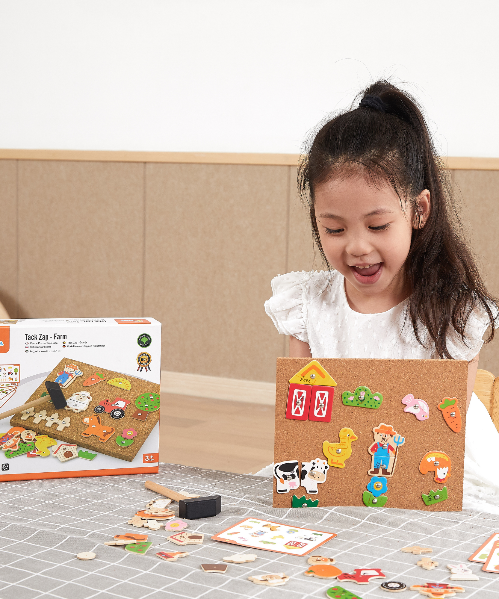 مجموعة ألعاب مزرعة فيجا تاك زاب، لعبة مطرقة خشبية من مونتيسوري مع 24 قطعة مزرعة، تنمي المهارات الحركية الدقيقة والمنطق، لعبة تعليمية صديقة للبيئة وغير سامة، للأولاد والبنات من سن 4 سنوات فما فوق