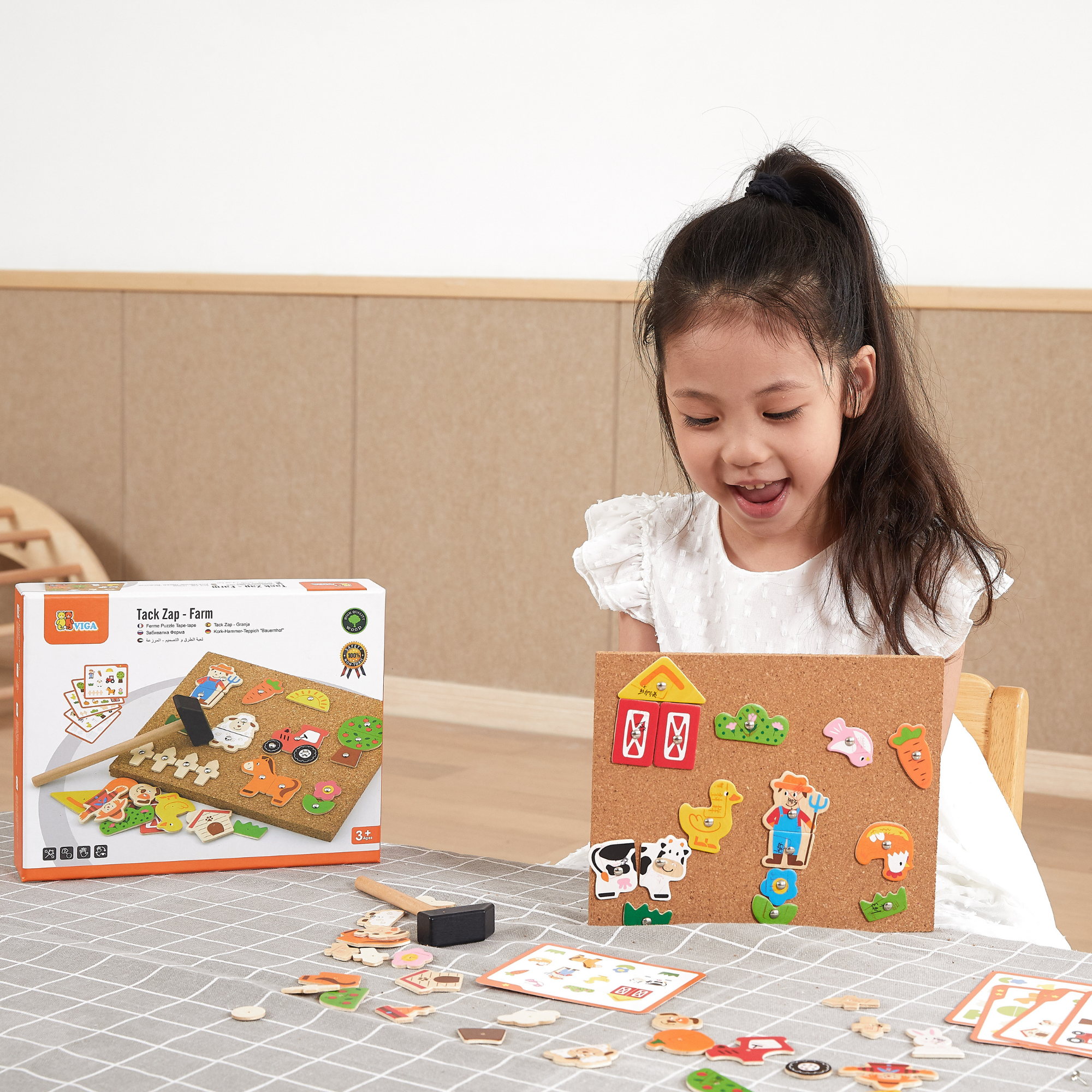 مجموعة ألعاب مزرعة فيجا تاك زاب، لعبة مطرقة خشبية من مونتيسوري مع 24 قطعة مزرعة، تنمي المهارات الحركية الدقيقة والمنطق، لعبة تعليمية صديقة للبيئة وغير سامة، للأولاد والبنات من سن 4 سنوات فما فوق