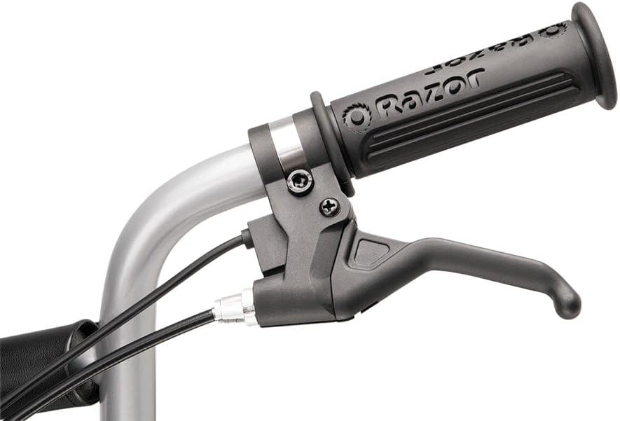 دراجة Razor Dirt Quad الكهربائية رباعية العجلات، بقوة 24 فولت، مناسبة للأطفال من سن 8 سنوات فما فوق، مزودة بخانق دوار، وفرامل قرصية يدوية، وإطارات هوائية 12 بوصة - تصل سرعتها إلى 8 أميال في الساعة، ومدة ركوبها 40 دقيقة.