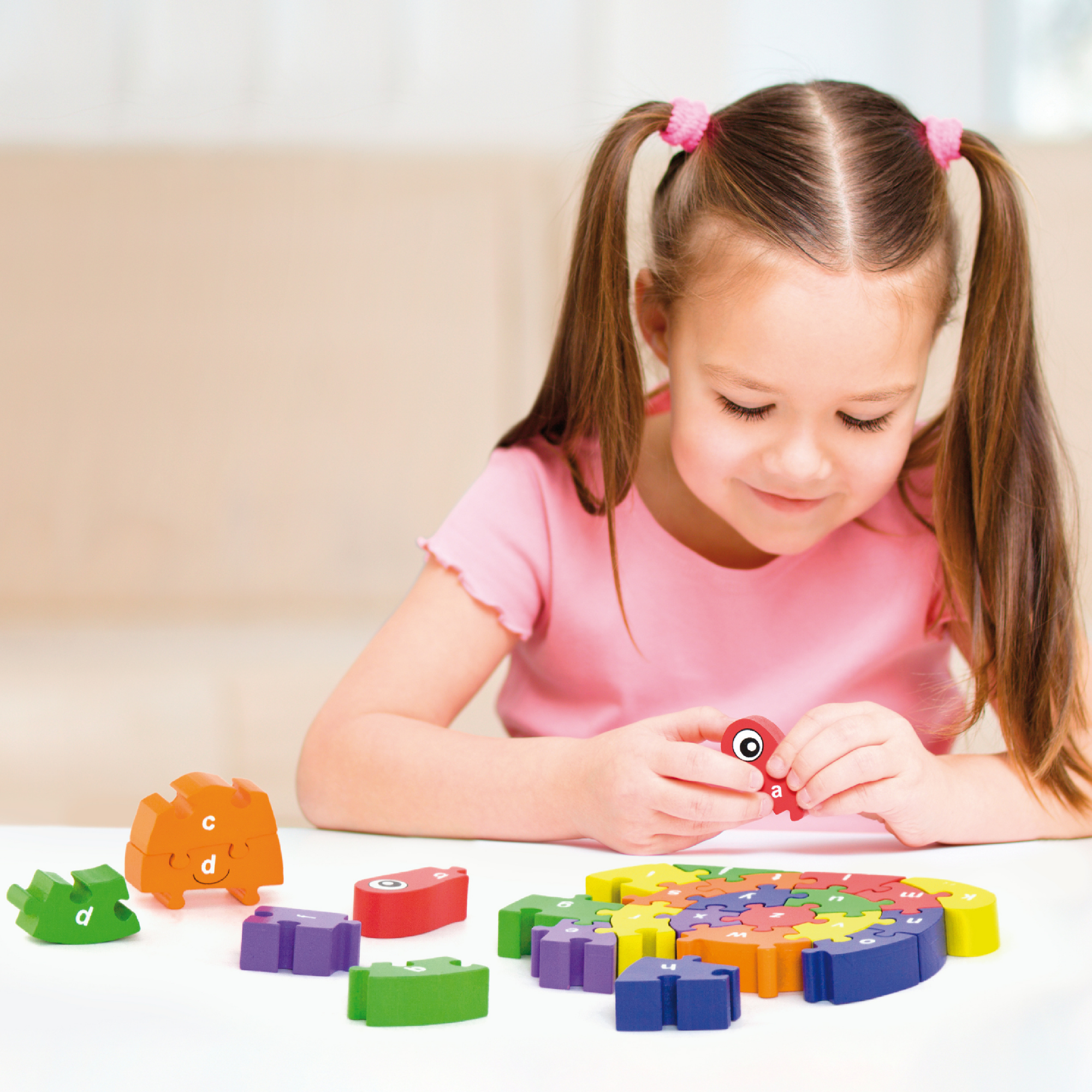 حلزون فيجا ثلاثي الأبعاد مع حروف أبجدية، 26 قطعة من أحجية الصور المقطوعة، لعبة مونتيسوري الخشبية، تُنمّي المهارات الحسية والإدراكية والحركية الدقيقة، لعبة تعليمية غير سامة وصديقة للبيئة للأطفال، من عمر 3 سنوات فما فوق