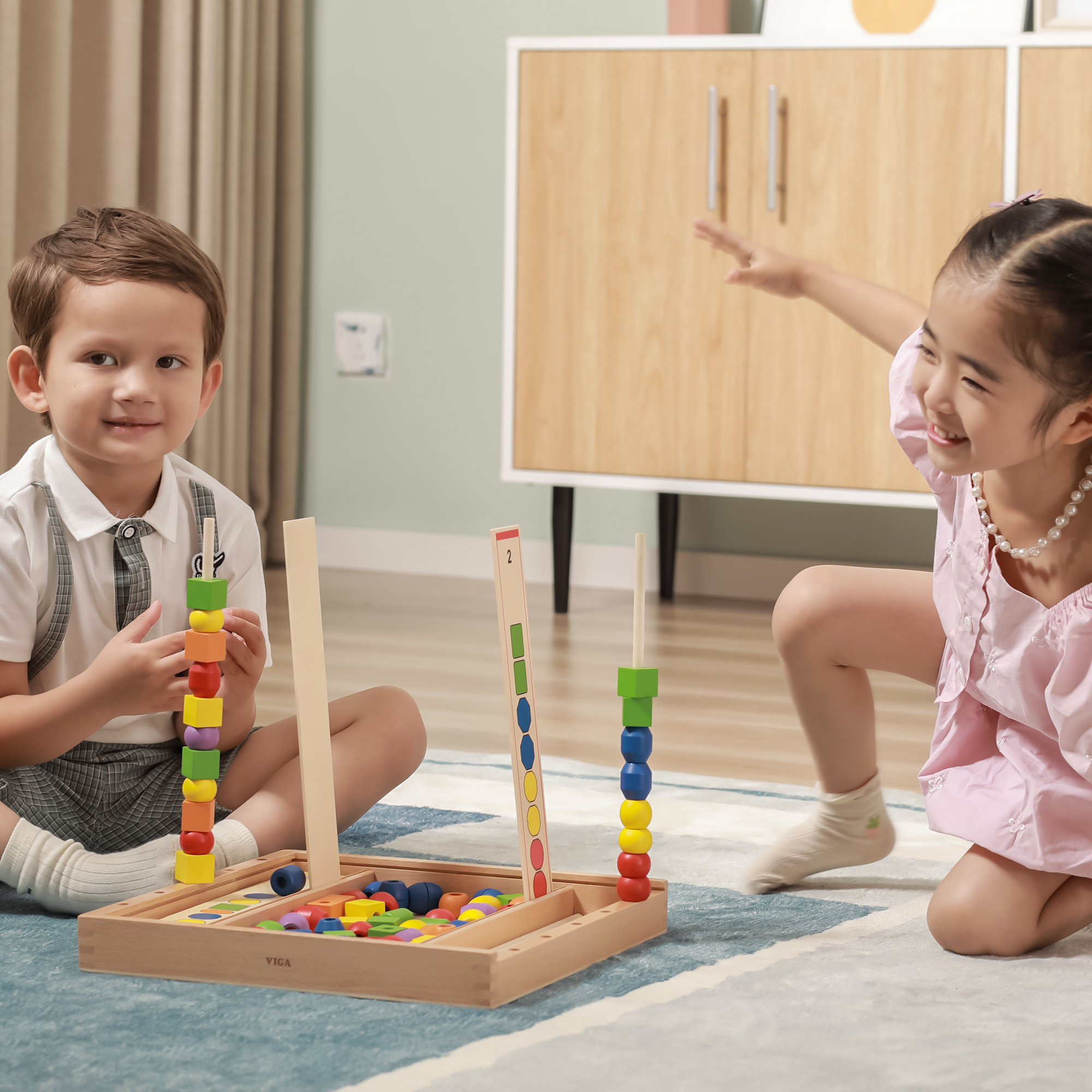 VIGA Wooden Beads Sequence Toy, 72-Piece Montessori Sorting & Pattern Activity, Develops Fine Motor Skills,Logic & Early Math, Enhances Memory & Problem-Solving, Eco-Friendly, for Boys & Girls Ages 3+