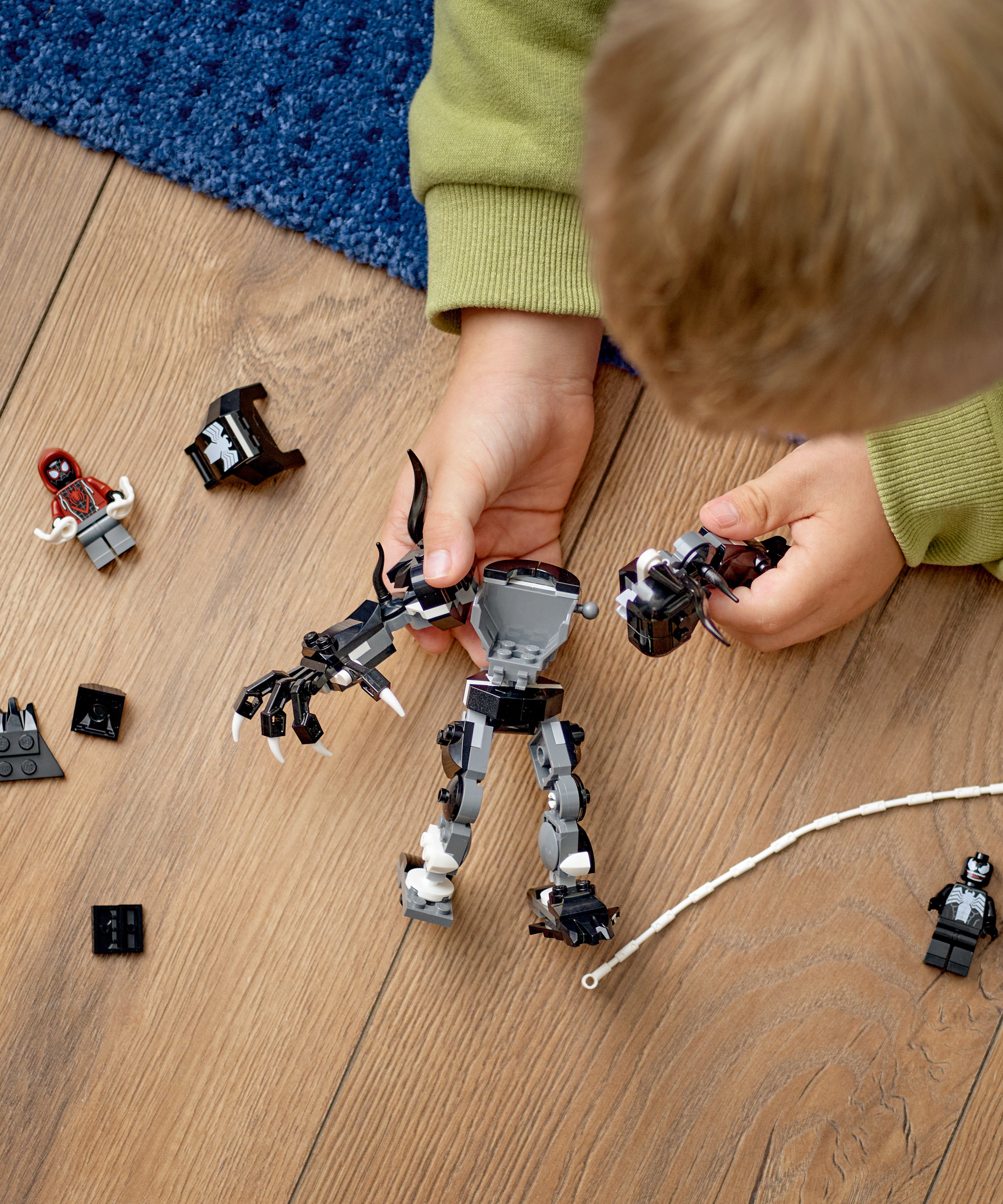 LEGO Super Heroes 76276 Venom Mech Armor vs Miles Morales Action Set for Kids 6+