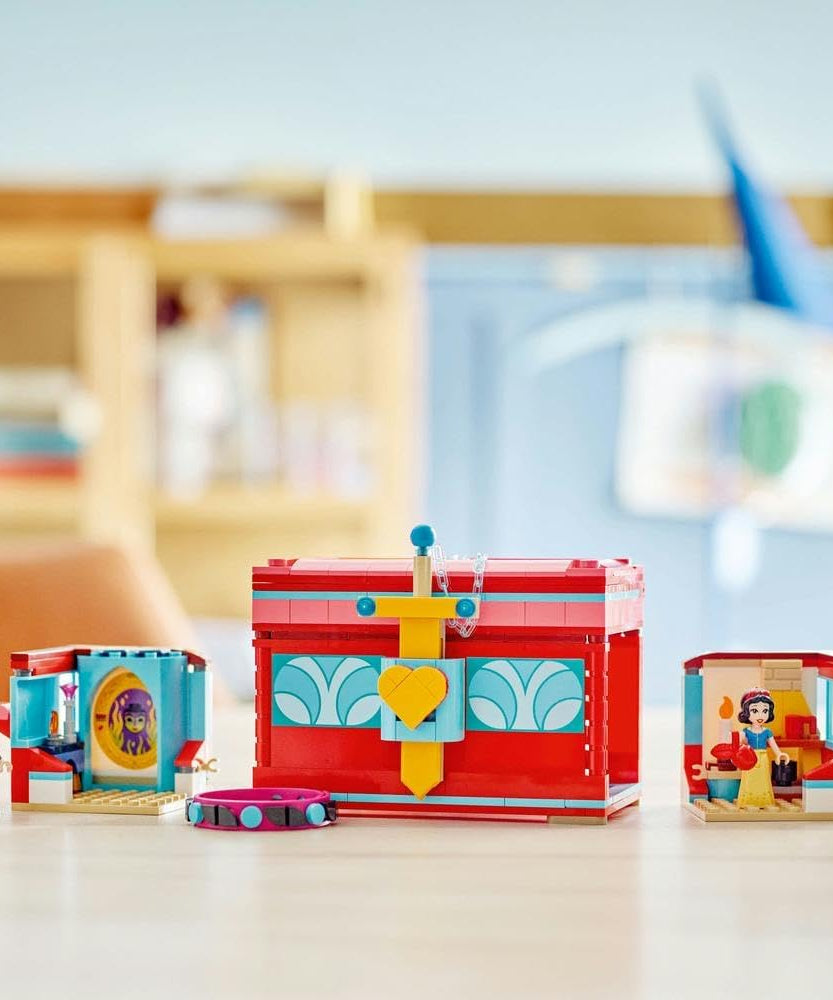 LEGO ǀ Disney Princess Snow White’s Jewellery Box Building Toy for Kids with Snow White and the Evil Queen Mini-Doll Figures and a Play Bracelet, Gift for 6 Plus Year Old Girls and Boys 43276