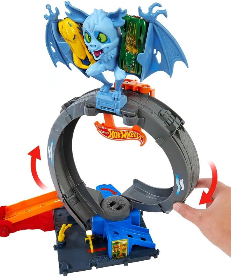 Hot Wheels City Bat Loop Attack Playset with Rotating Tire Loop, Adjustable Launcher & 1:64 Scale Toy Car, Connectable Track Set for Kids 4+
