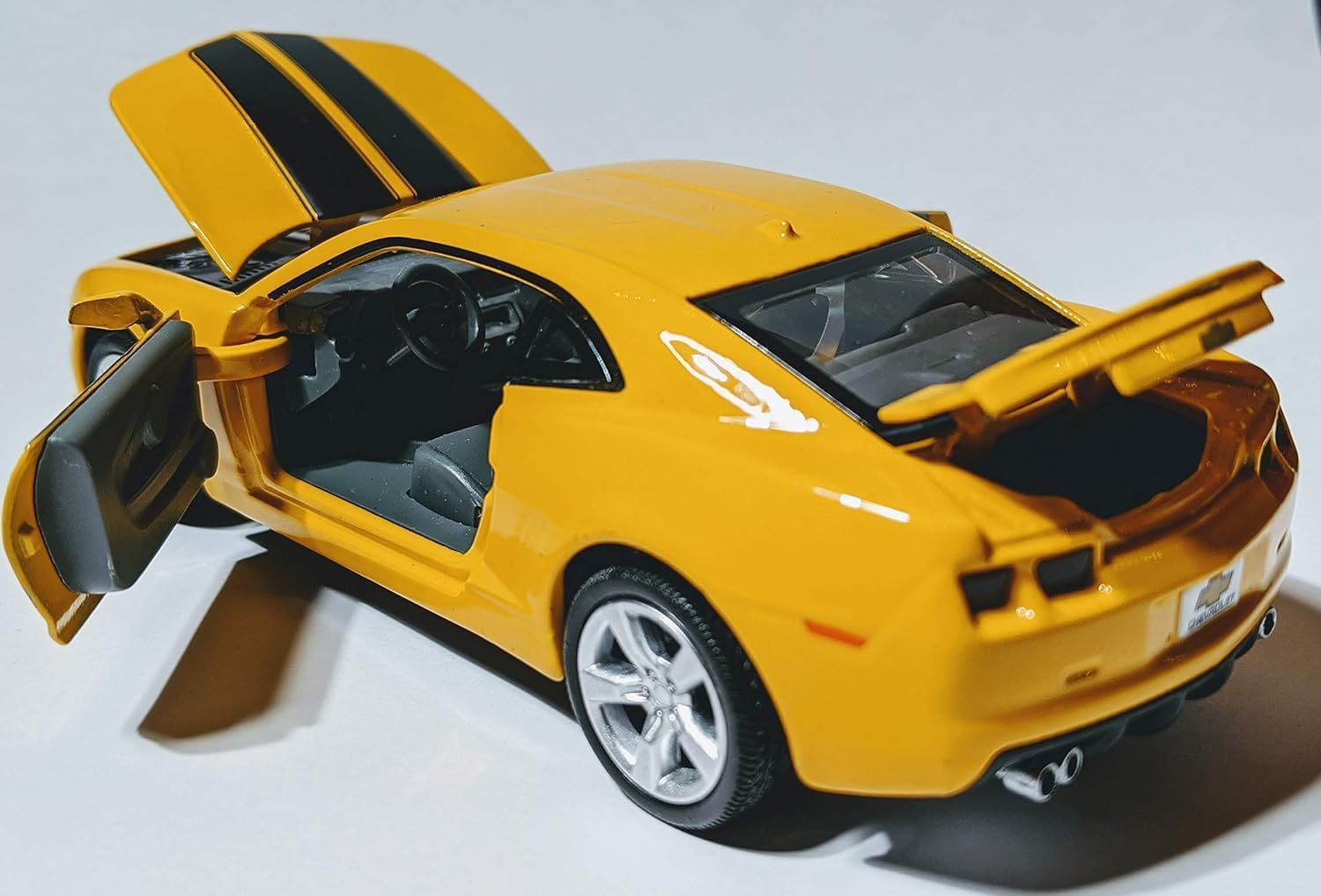 D-Power Chevrolet Camaro SS Die-Cast Model Car – 1:32 Scale, Yellow, Pull-Back Muscle Car Toy, Ages 3+