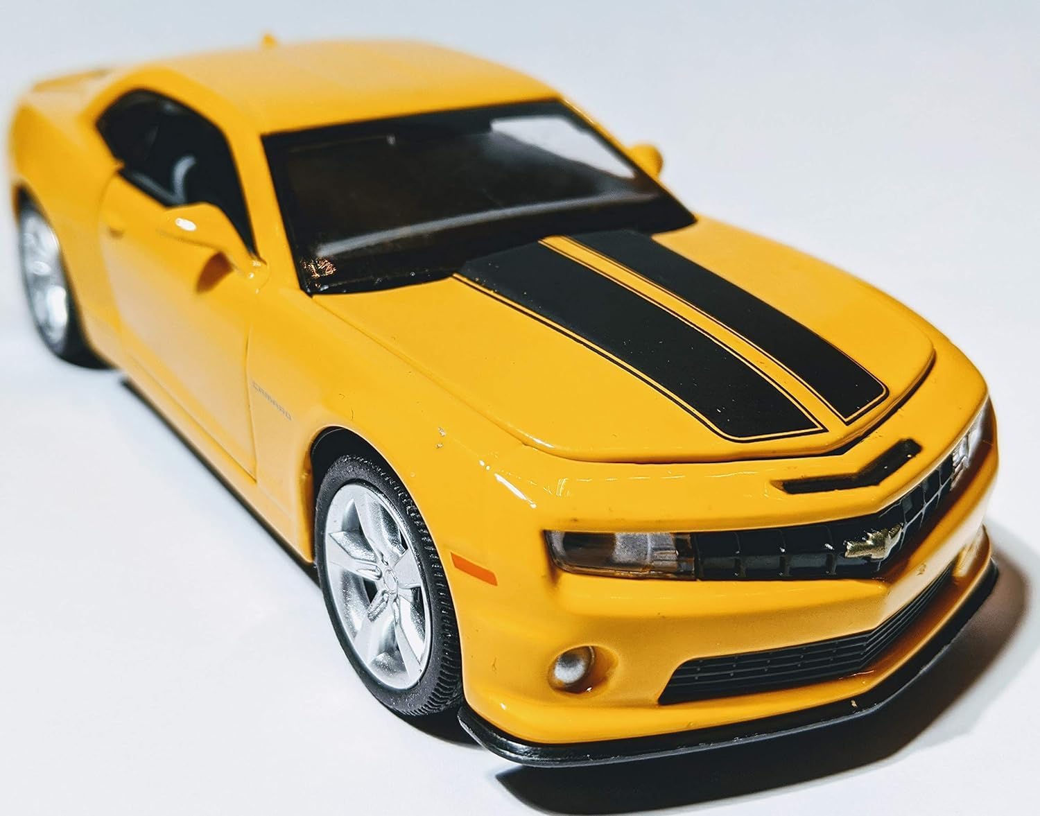 D-Power Chevrolet Camaro SS Die-Cast Model Car – 1:32 Scale, Yellow, Pull-Back Muscle Car Toy, Ages 3+