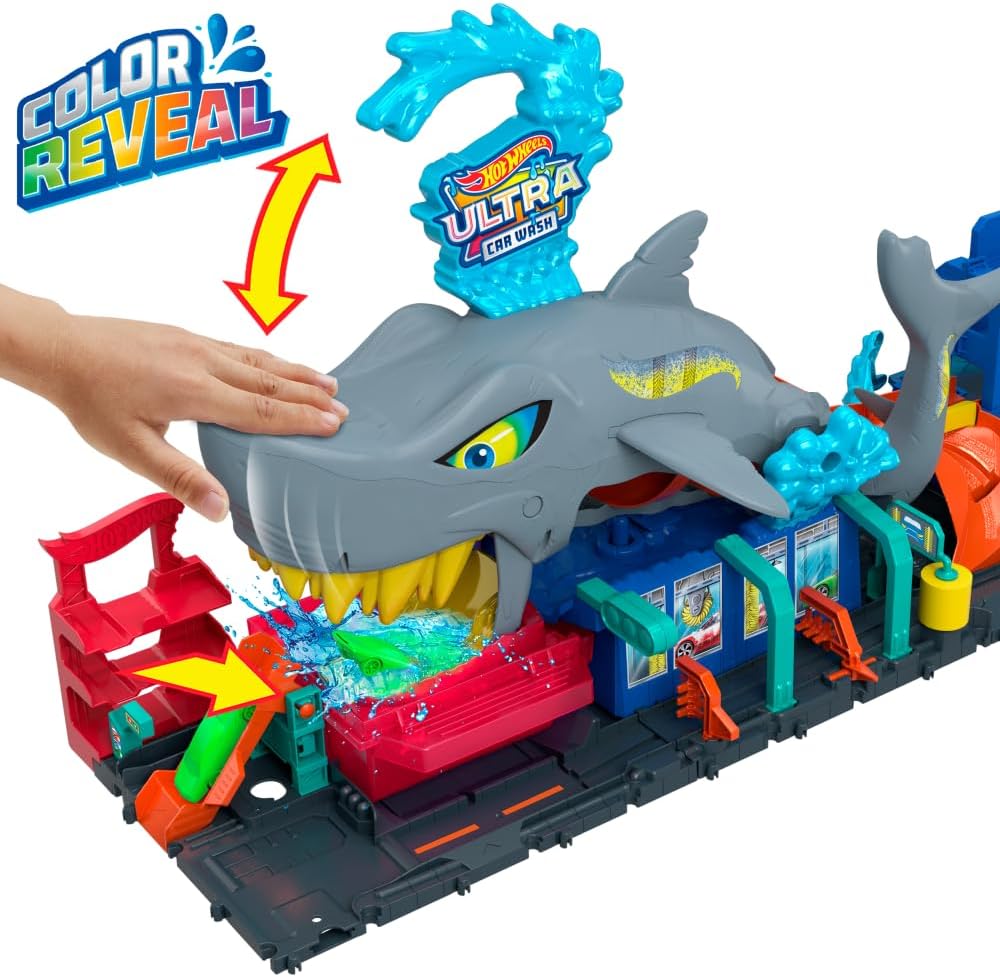 Hot Wheels Let’s Race Netflix City Shark Wash Station Playset with 1:64 Color Reveal Car, Colour Changing Car Wash Track Set, Interactive Water Play Toy for Kids 3 Years+
