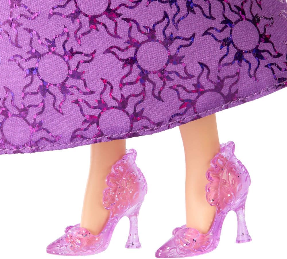 Disney Princess Rapunzel Doll, Fashionable Tangled Character Doll with Removable Skirt, Tiara, Shoes and Posable Limbs, Ages 3+