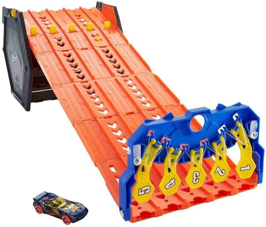 Hot Wheels Roll Out Raceway Track Set, Storage Bucket Unrolls into 5-Lane Racetrack, Includes 1 Hot Wheels Car, 4+ Years