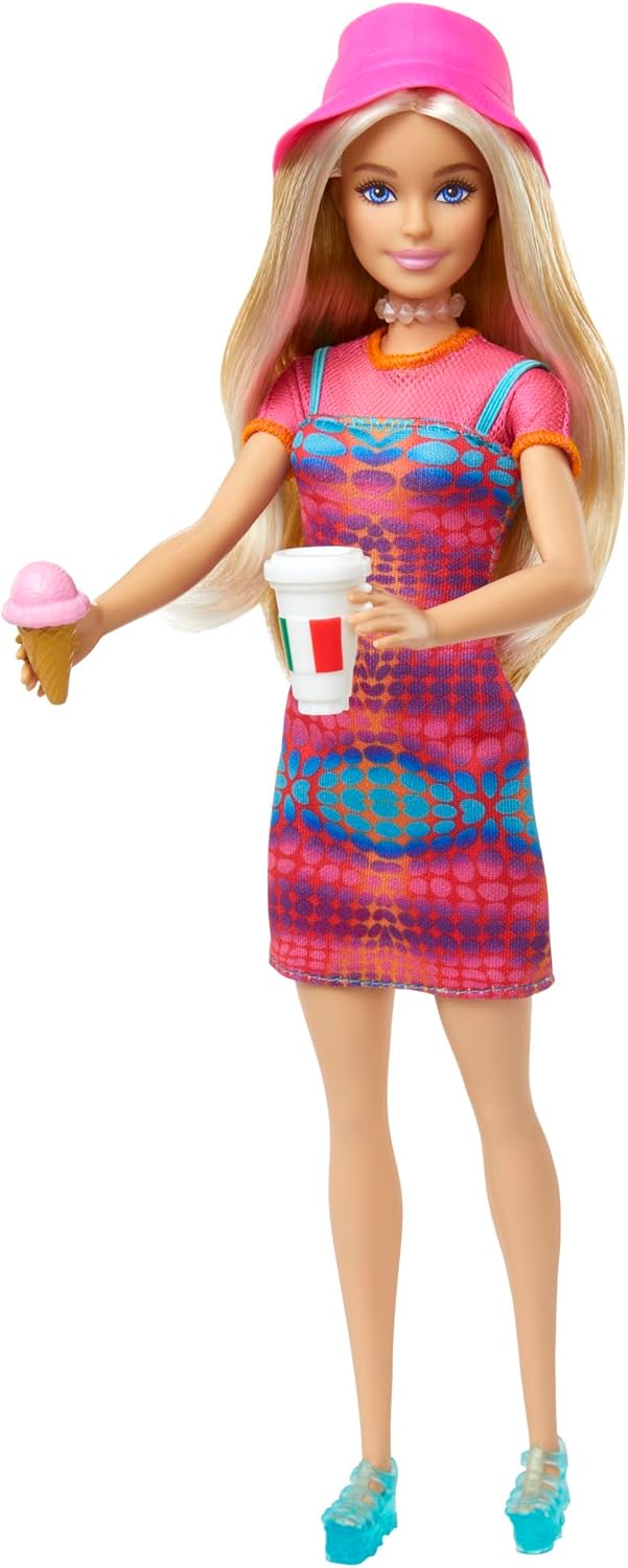Barbie Pink Passport Italy Adventures Doll Set with Blonde Doll, Clothes, Summer Accessories and Food Pieces for Kids Ages 3 and Up
