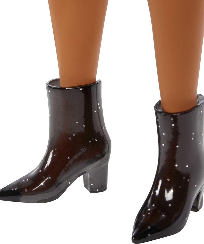 Barbie Fashionistas Doll 161 Curvy Orange Hair Pink Plaid Dress Black Boots Yellow Fanny Pack GRB53 Multicolour Toy for Kids 3 to 8 Years