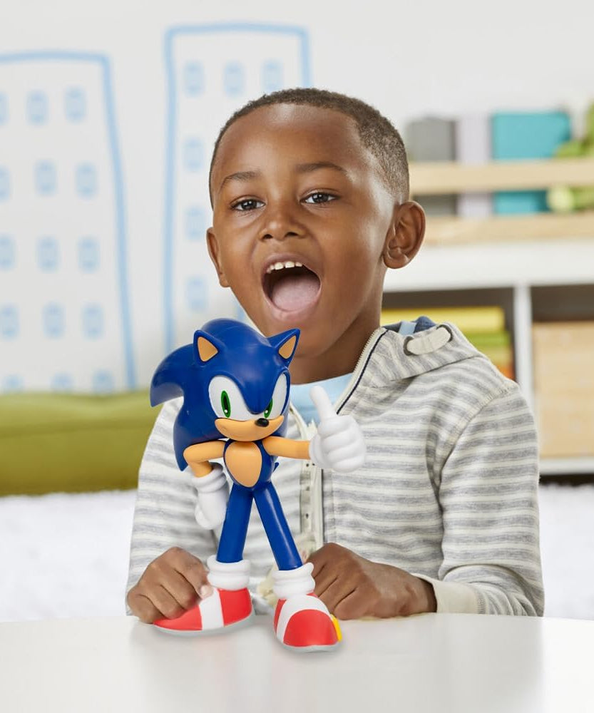 Comansi Sonic Action Figure 16cm, Articulated Sonic the Hedgehog Toy, Movie & Video Game Collectible, Blue Plastic Figure, Tabletop Display for Kids and Fans, Officially Licensed