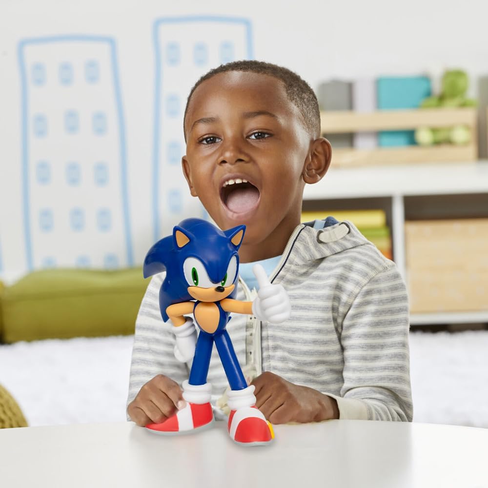 Comansi Sonic Action Figure 16cm, Articulated Sonic the Hedgehog Toy, Movie & Video Game Collectible, Blue Plastic Figure, Tabletop Display for Kids and Fans, Officially Licensed