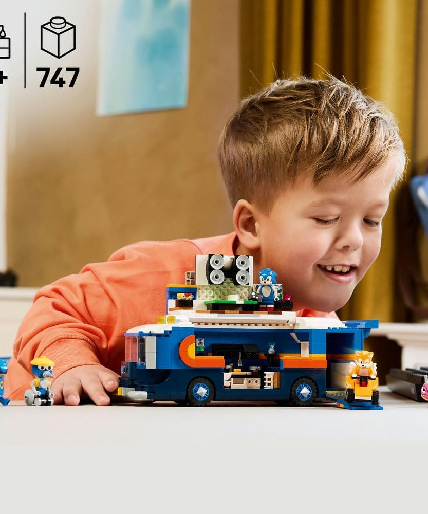LEGO Sonic the Hedgehog Team Sonic Command Truck Toy - Interactive Set with an ATV Car & 5 Figures incl. Tails - Gift for 8+ Year Old Boys, Girls & Gaming Fans - 77006