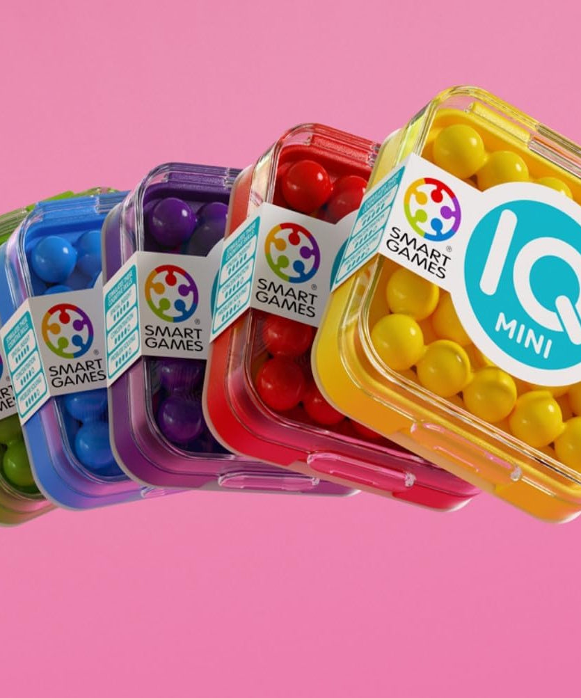 SmartGames IQ Mini Handheld Educational Puzzle Game Create Your Own Levels Brain Teaser for Kids Ages 6 and Up Travel-Friendly Matching Game